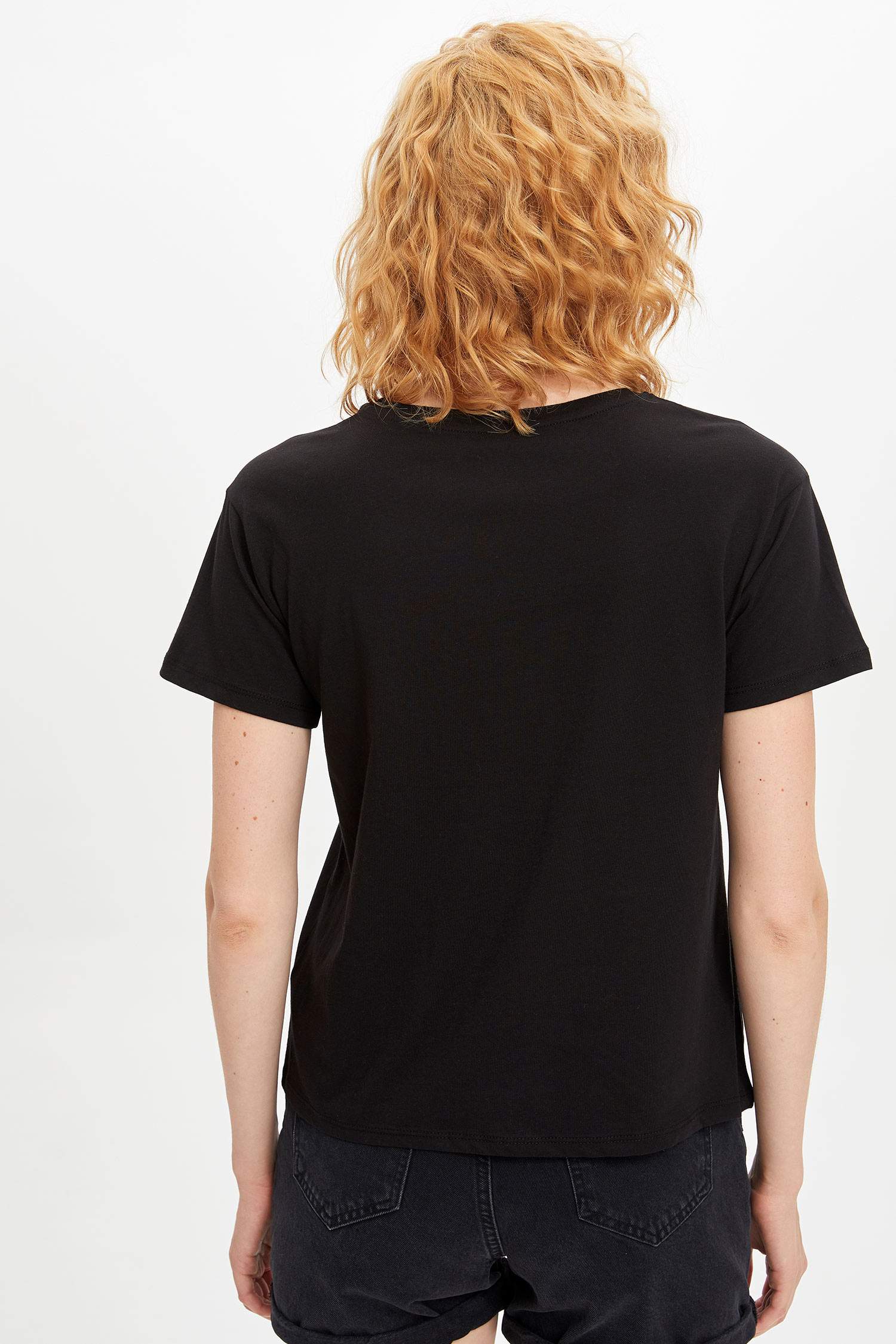 Defacto Baskılı Kısa Kollu T-shirt. 5 Defacto Baskılı Kısa Kollu T-shirt. 5