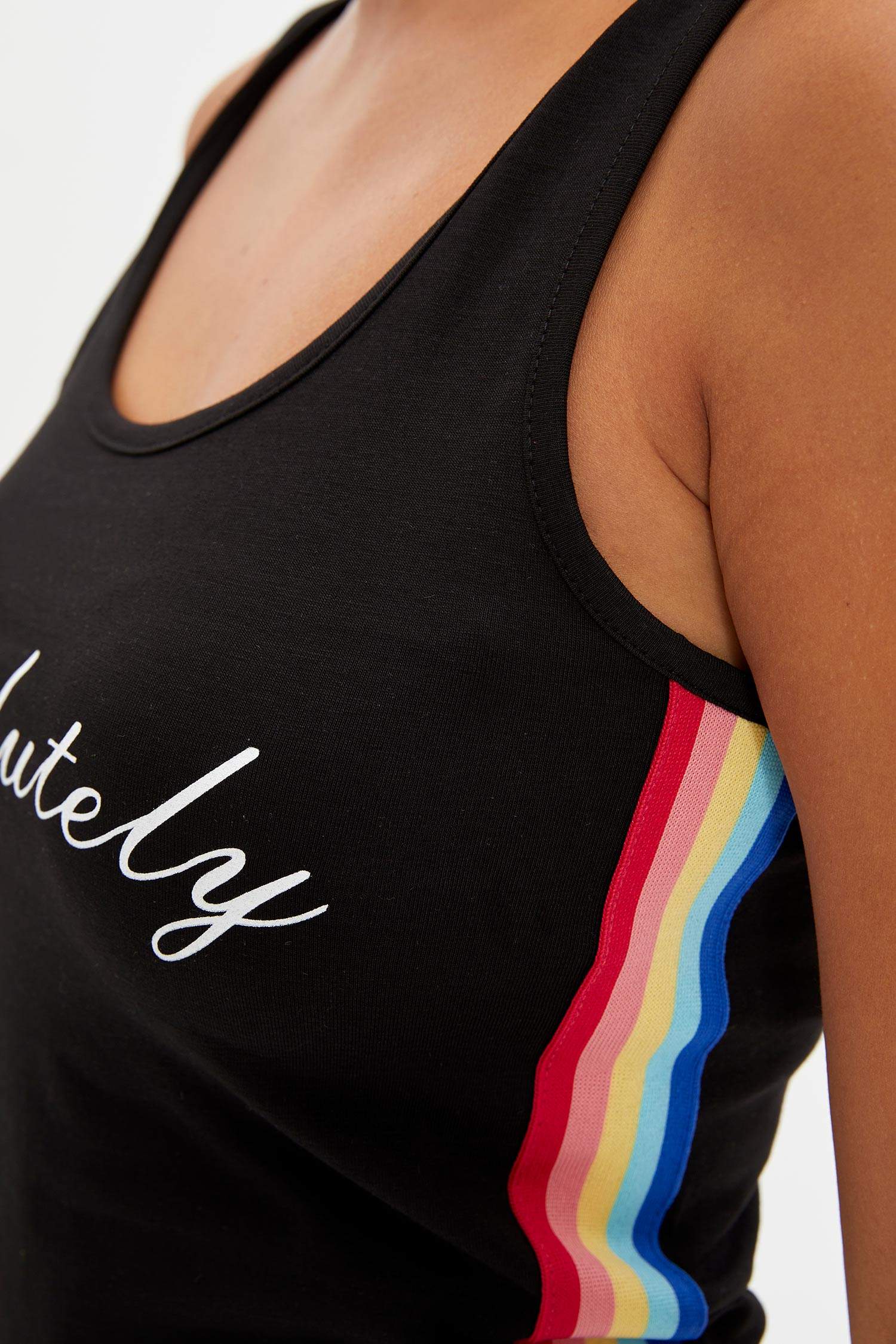 Defacto Baskılı Atlet. 3 Defacto Baskılı Atlet. 3