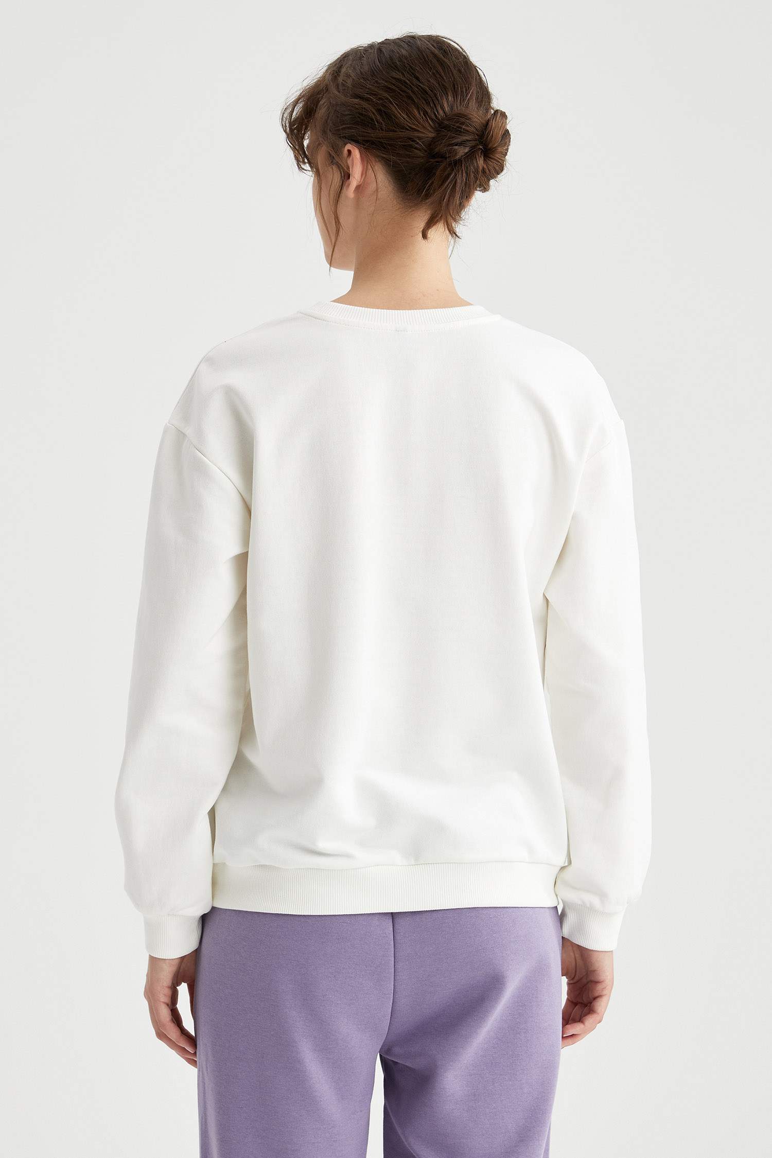 Regular Fit Bisiklet Yaka Basic Sweatshirt