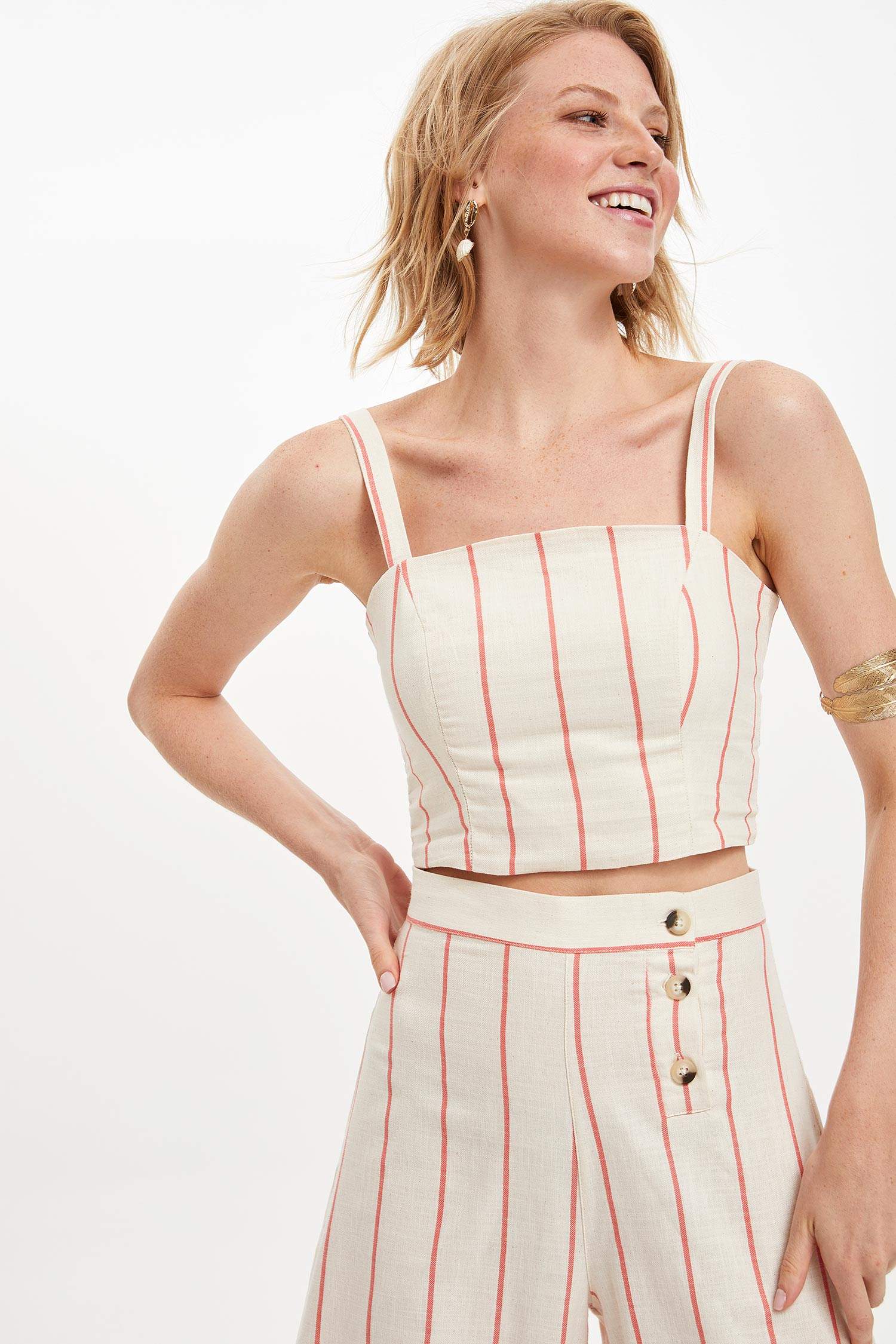 Askılı Çizgili Crop Bluz