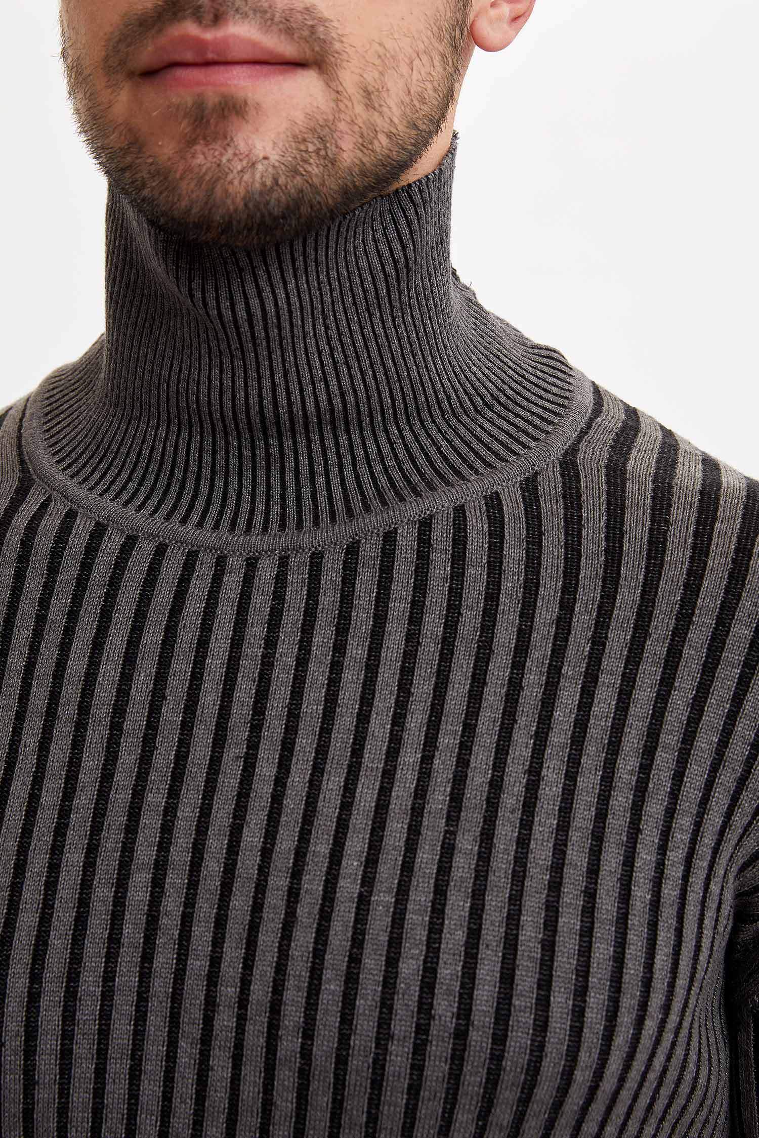 Balıkçı Yaka Slim Fit Kazak
