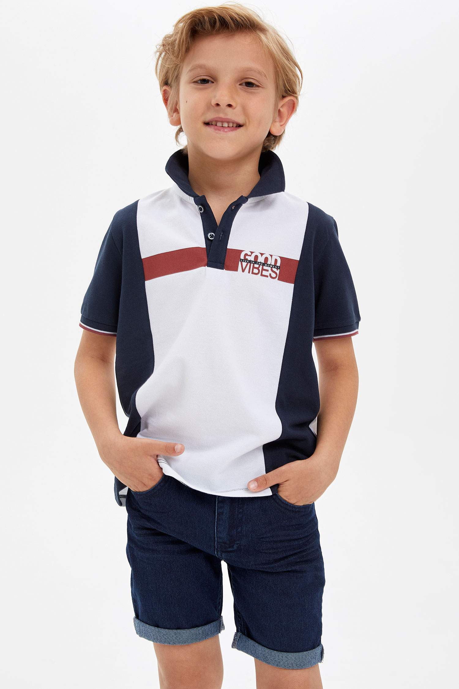 Erkek Çocuk Renk Bloklu Kısa Kollu Polo Tişört