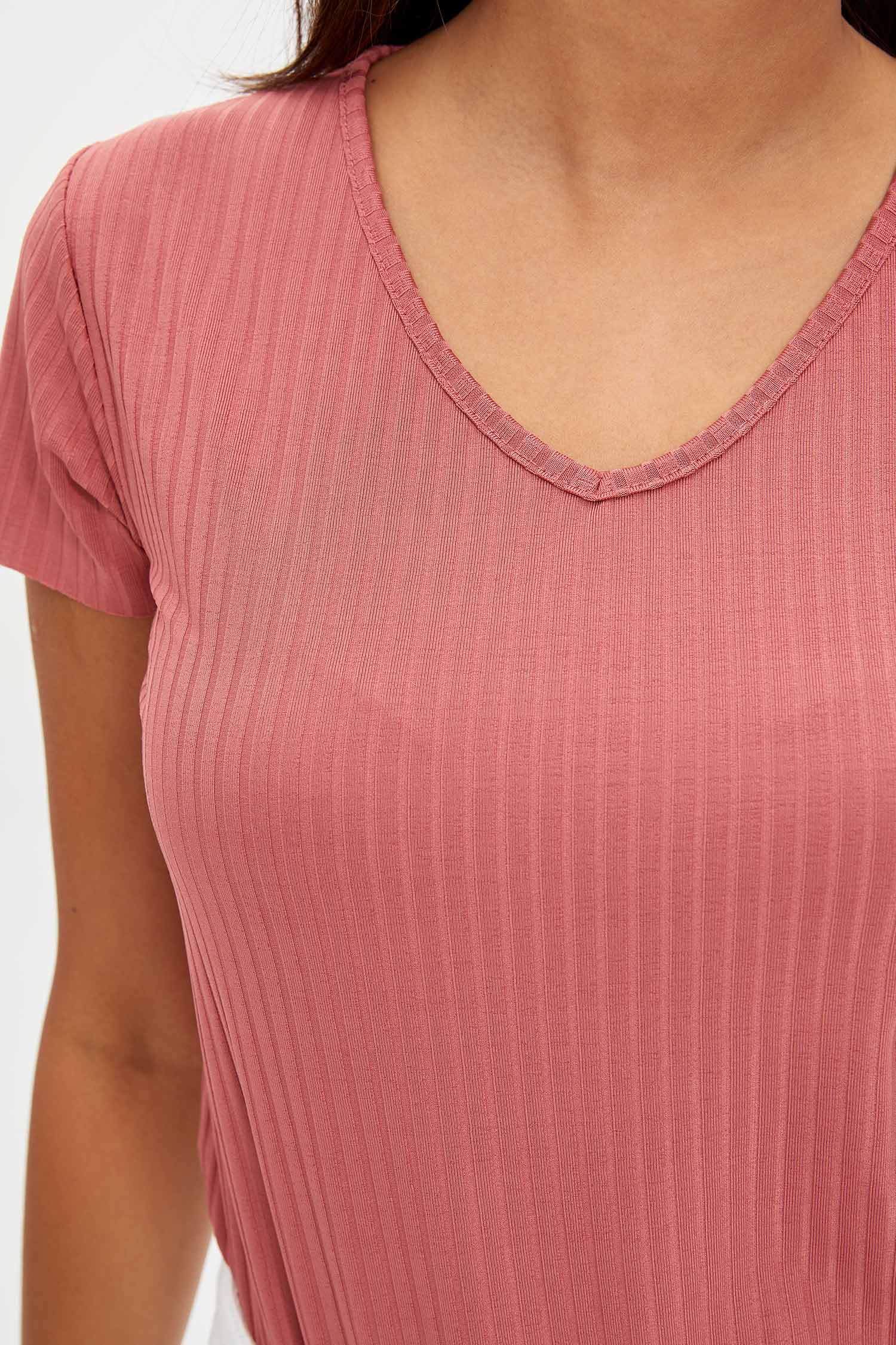 Defacto Basic Kısa Kollu T-shirt. 3 Defacto Basic Kısa Kollu T-shirt. 3