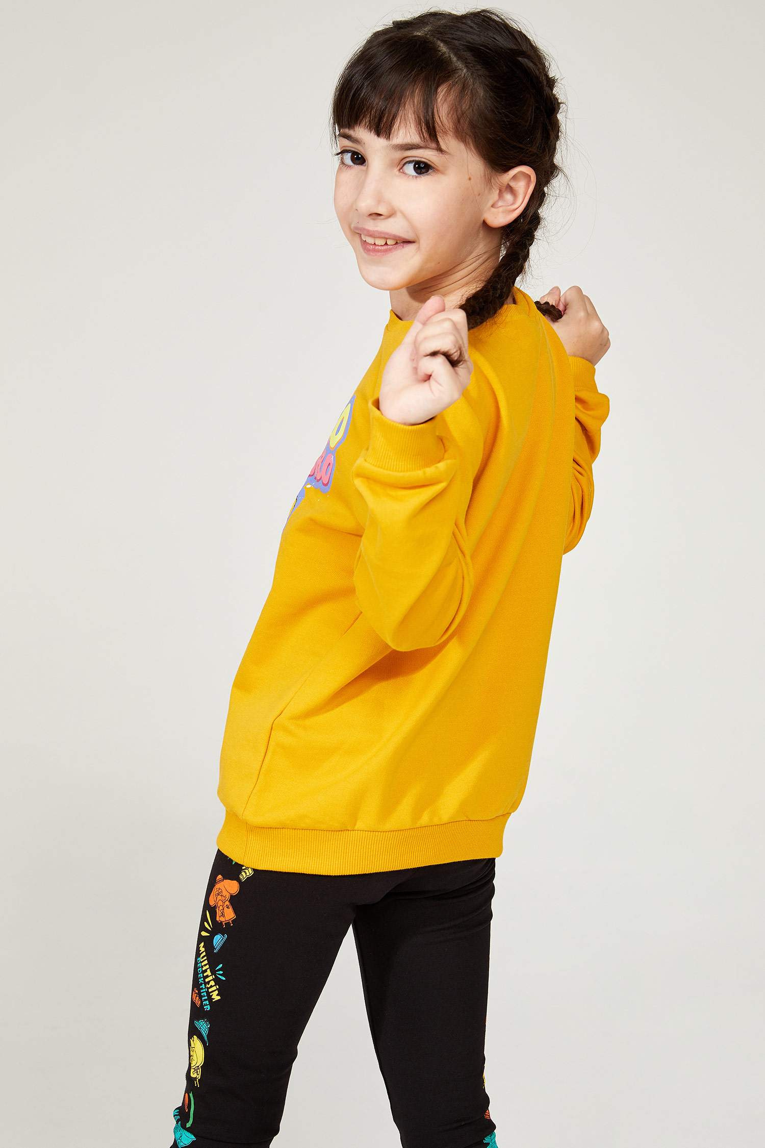 Defacto Kral Şakir Lisanslı Sweatshirt. 3 Defacto Kral Şakir Lisanslı Sweatshirt. 3
