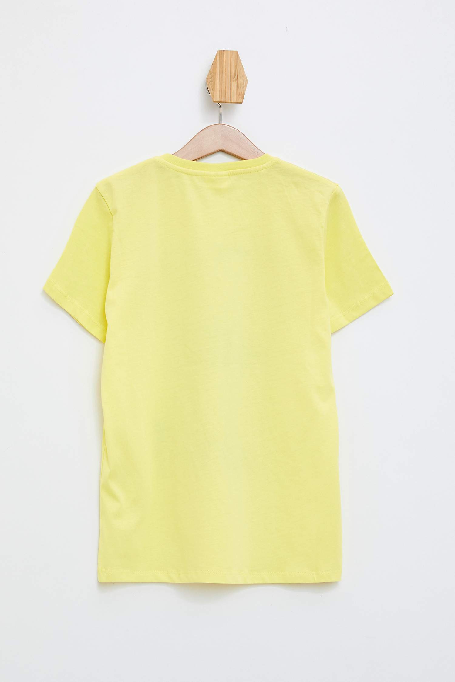 Defacto Erkek Çocuk Slogan Baskılı Kısa Kollu T-shirt. 2 Defacto Erkek Çocuk Slogan Baskılı Kısa Kollu T-shirt. 2