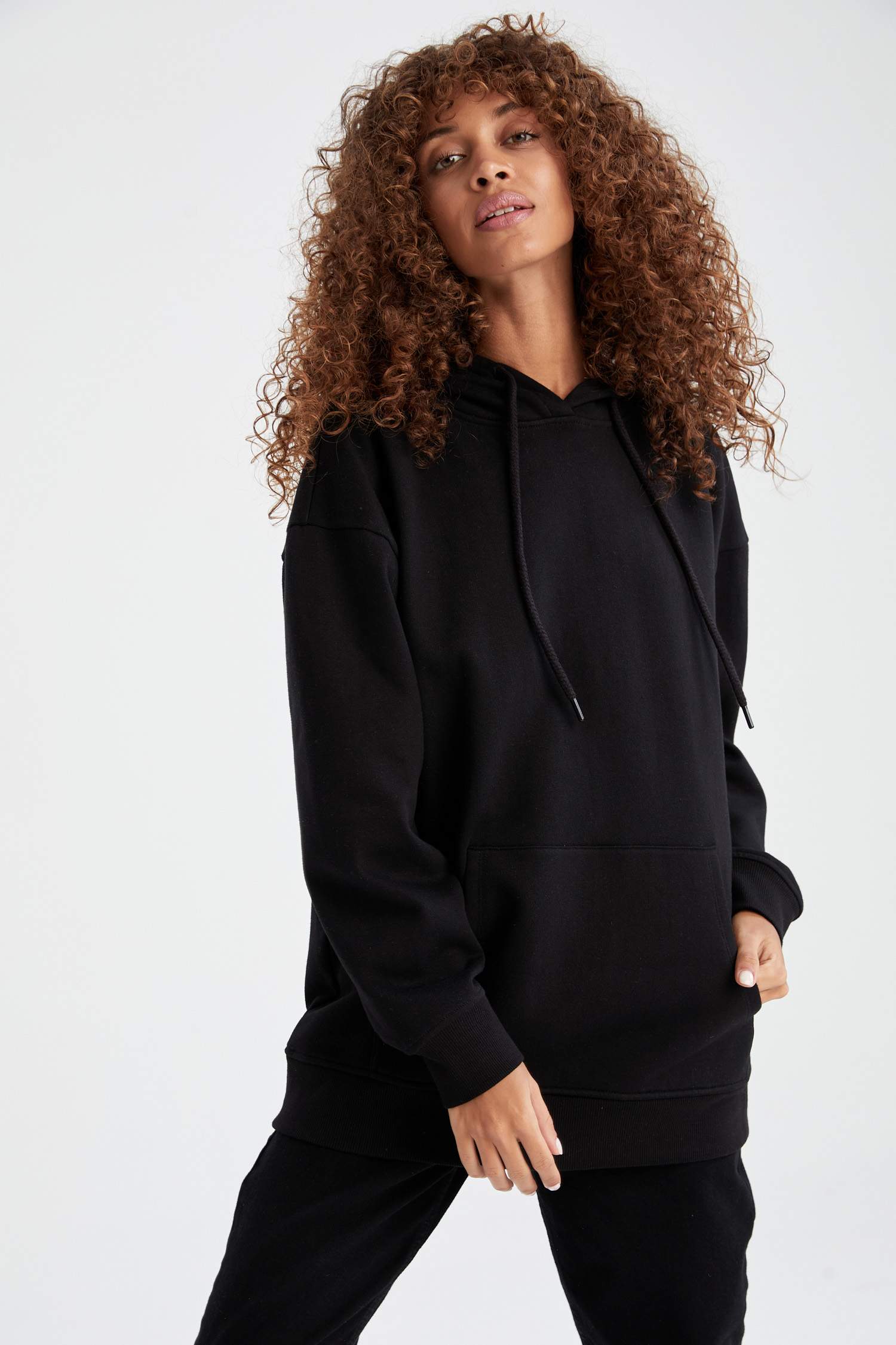 Loose Fit Kapüşonlu Cepli Uzun Kollu Sweatshirt