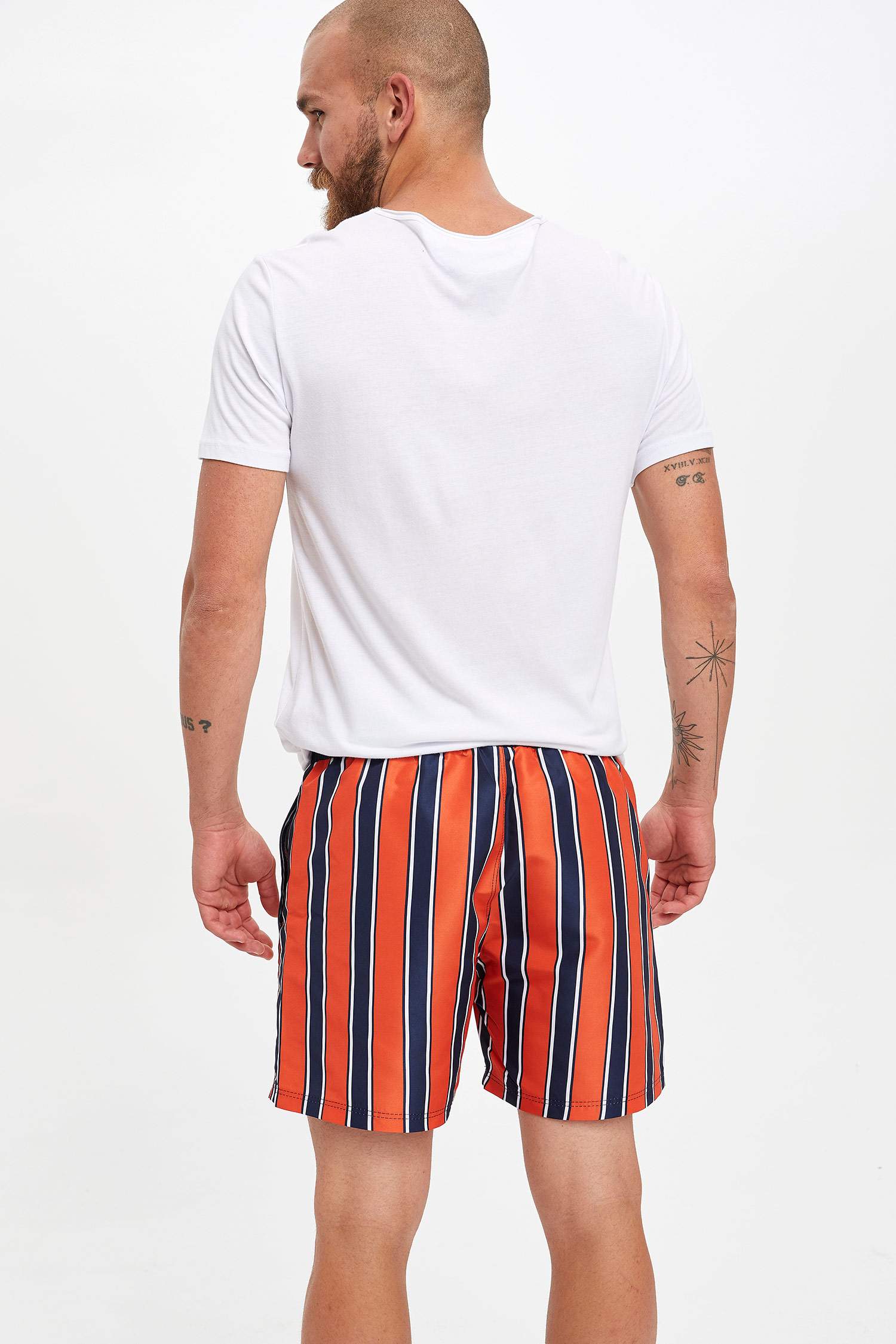Defacto Çizgili Slim Fit Mayo. 2 Defacto Çizgili Slim Fit Mayo. 2
