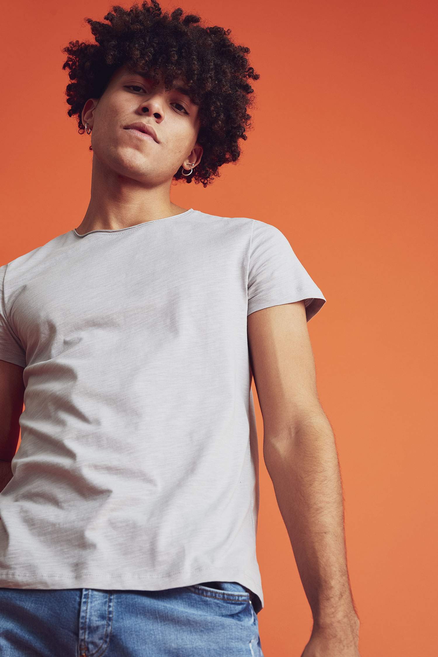 Slim Fit Bisiklet Yaka Basic Pamuklu Penye Tişört