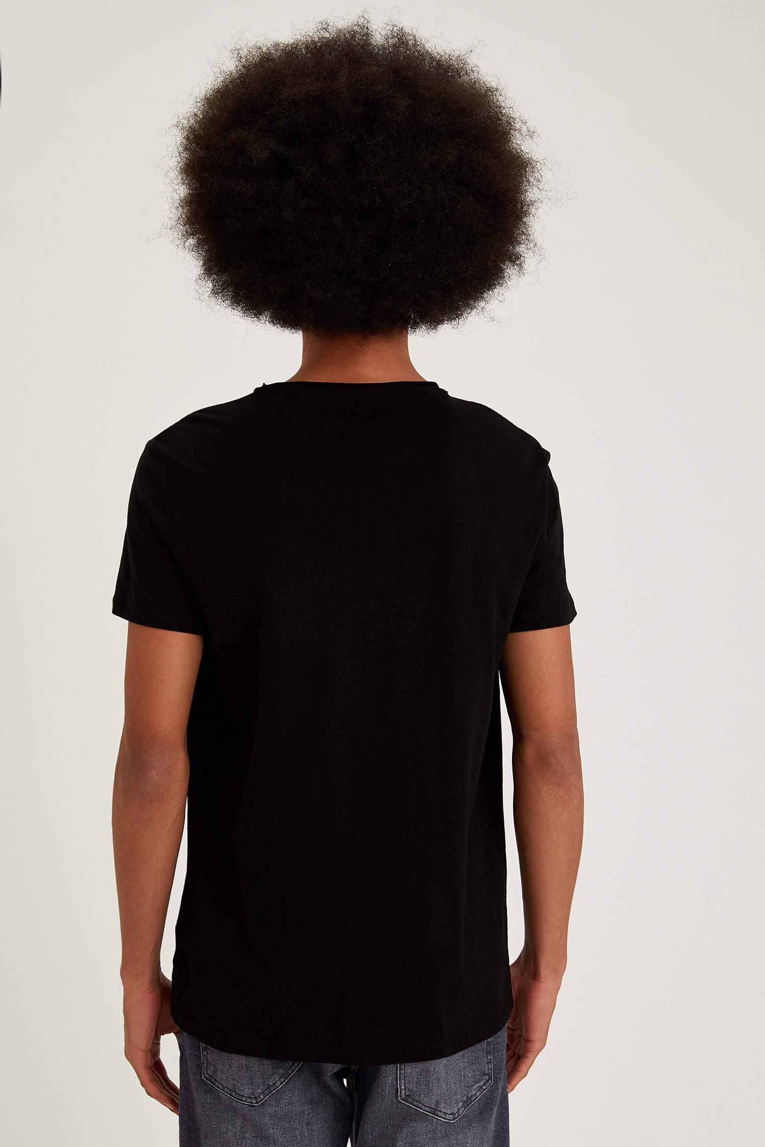 Slim Fit Bisiklet Yaka Basic Pamuklu Penye Tişört