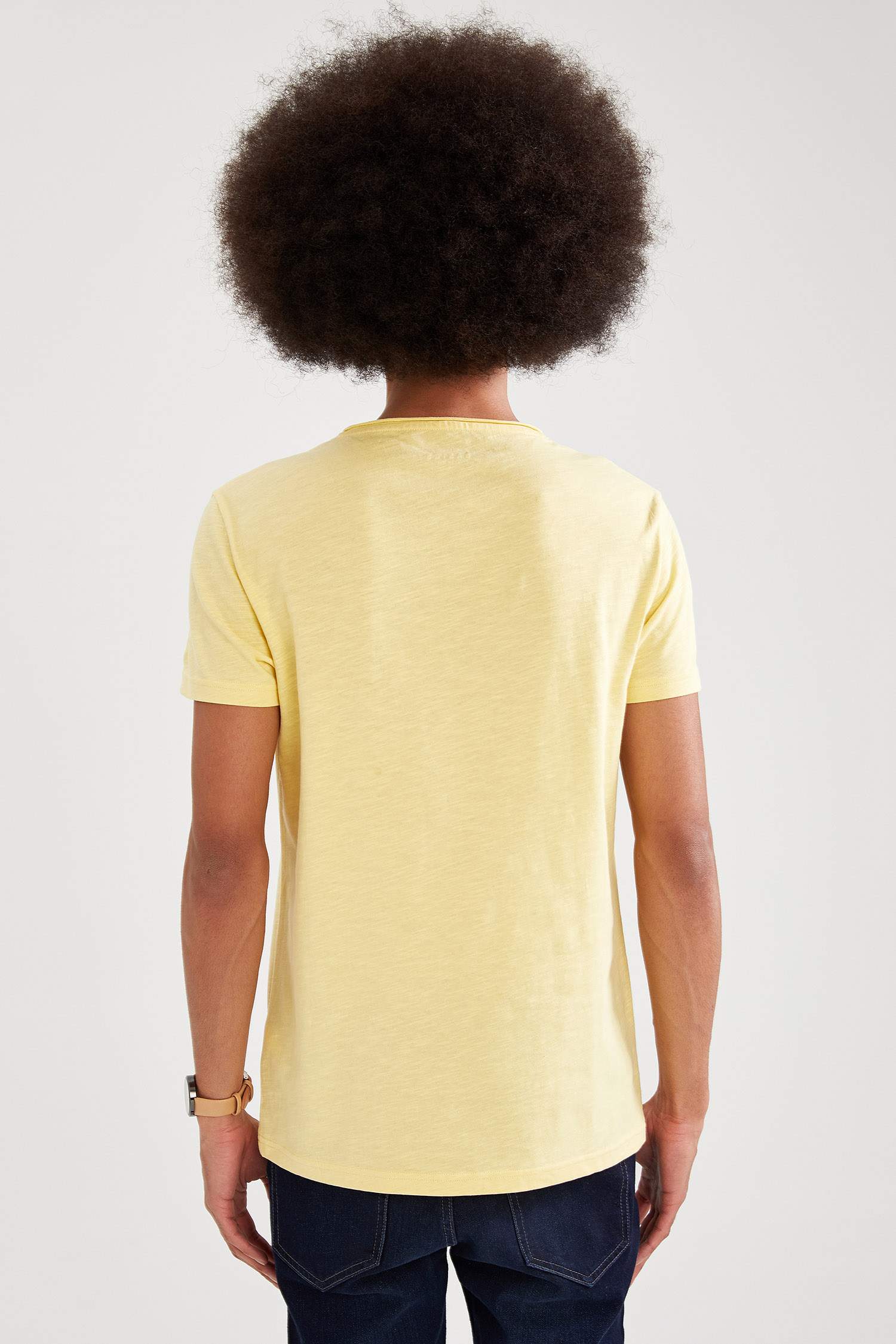 Slim Fit Bisiklet Yaka Basic Tişört
