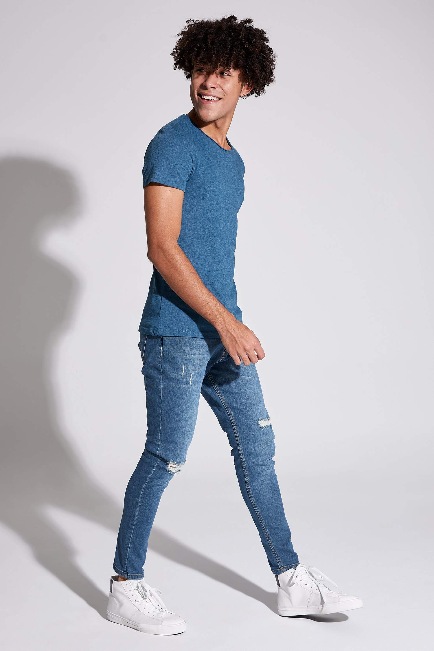 Slim Fit Bisiklet Yaka Basic Kısa Kollu Tişört