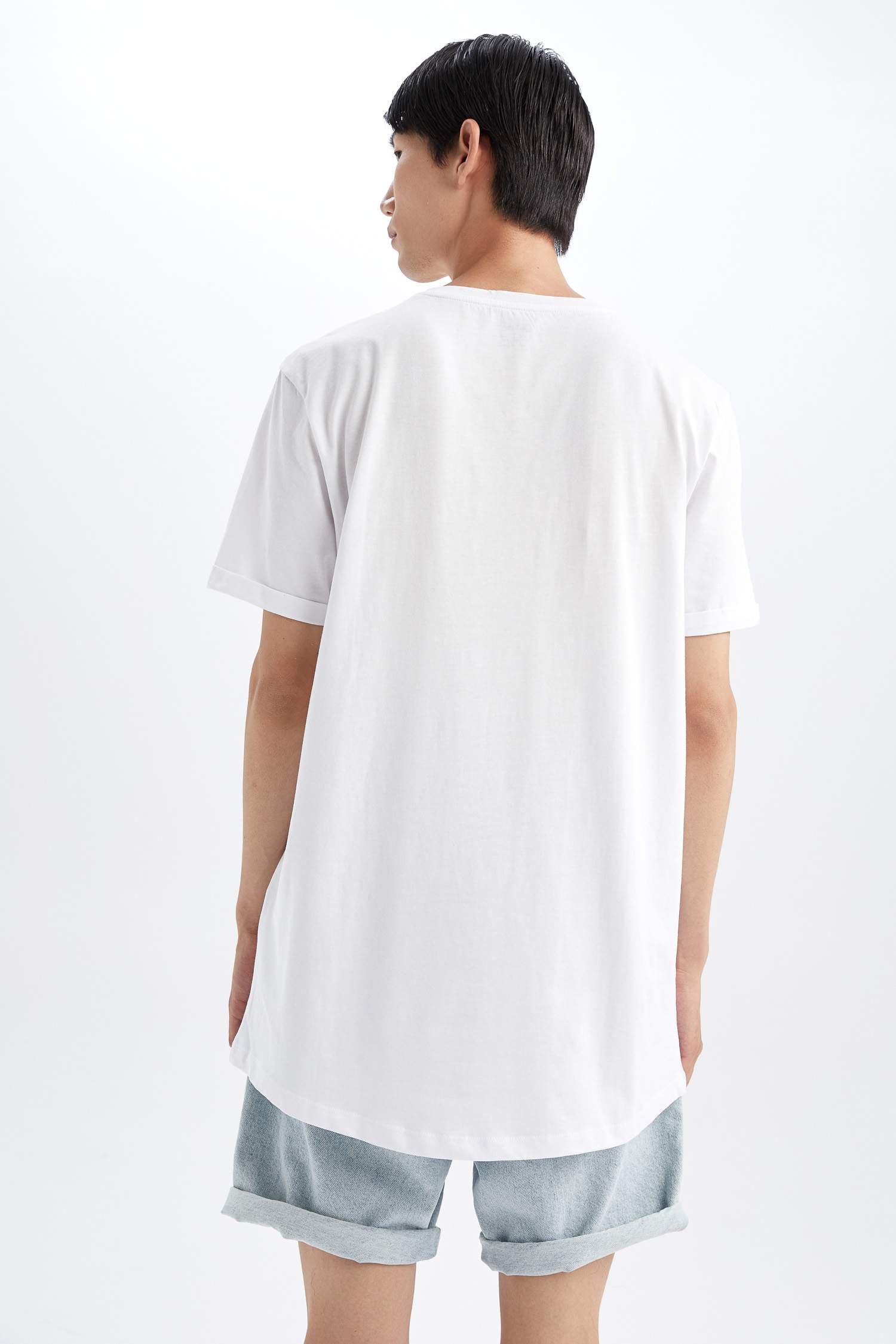 Long Fit Uzun Bisiklet Yaka Basic Tişört