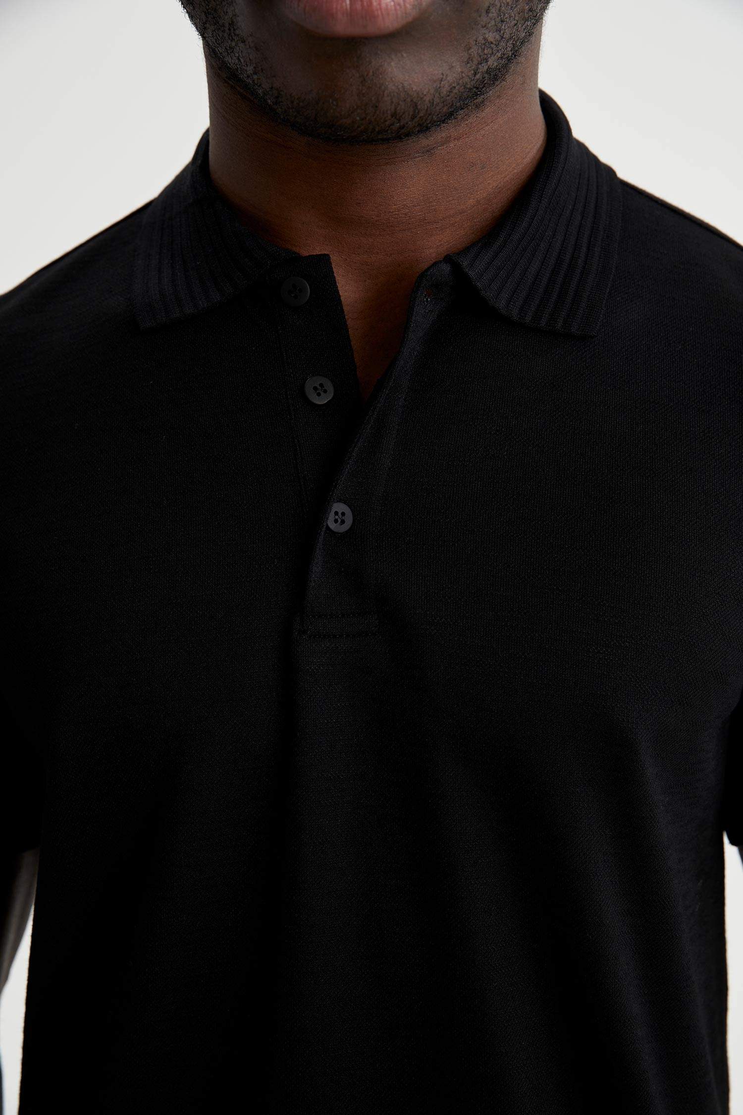 Slim Fit Polo Yaka Kısa Kollu Siyah Tişört