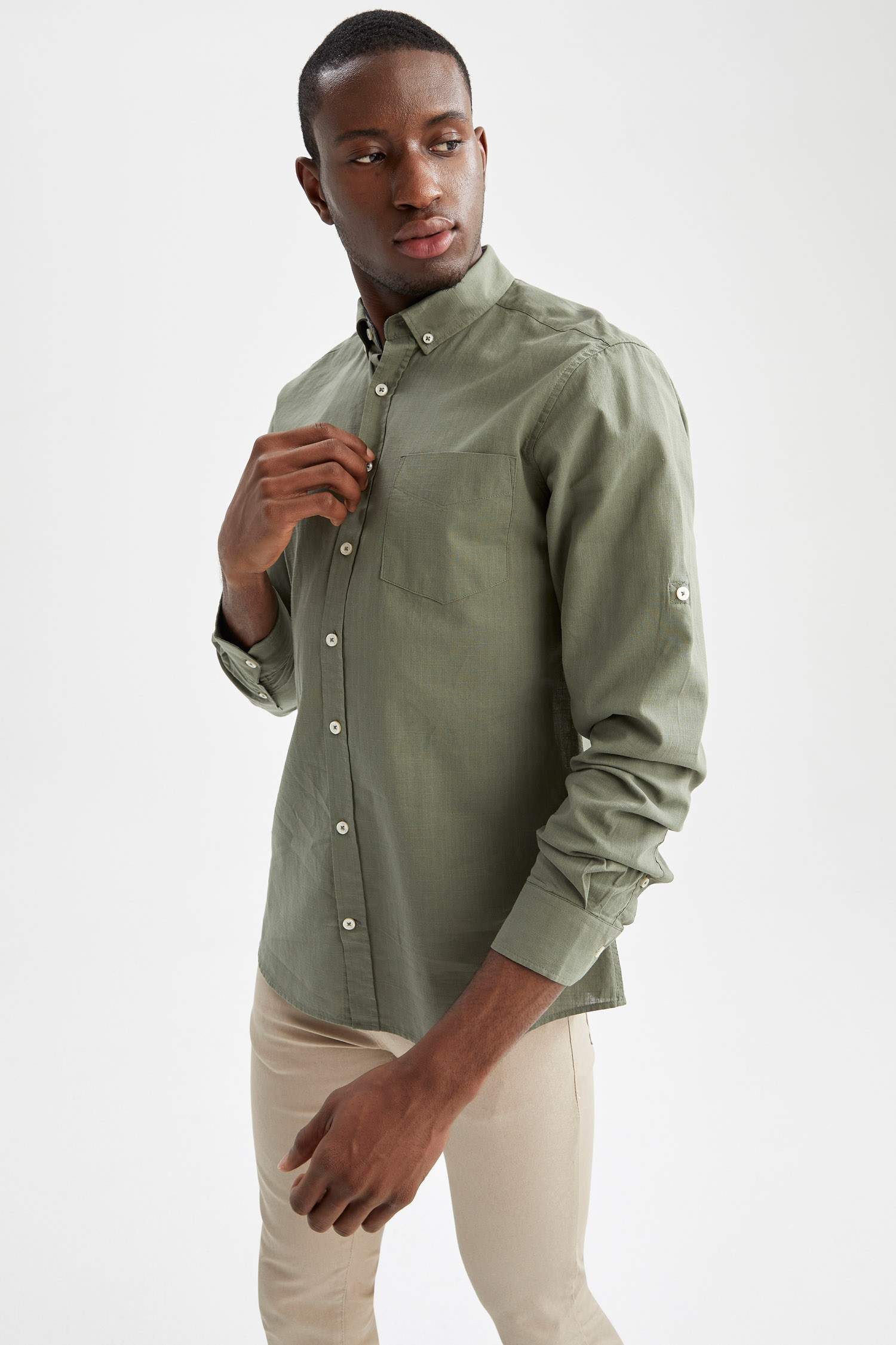 Slim Fit Pamuklu Basic Uzun Kollu Gömlek
