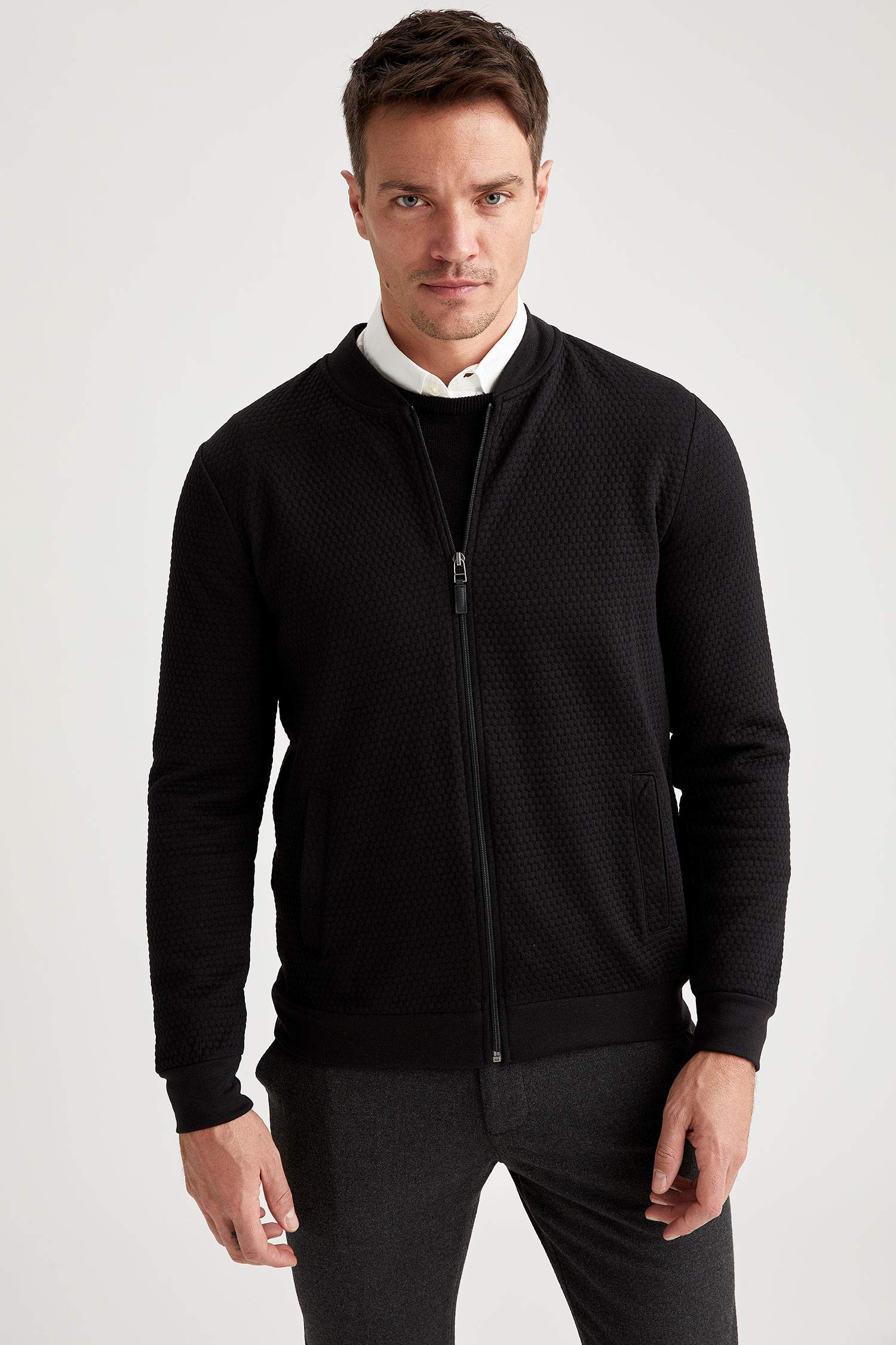 Slim Fit Fermuarlı Kolej Yaka Hırka