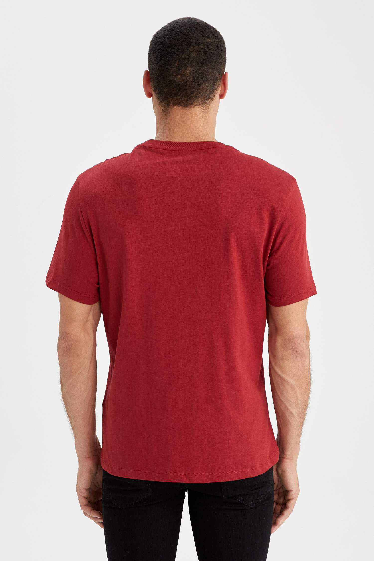 Regular Fit Basic Bisiklet Yaka Basic Tişört