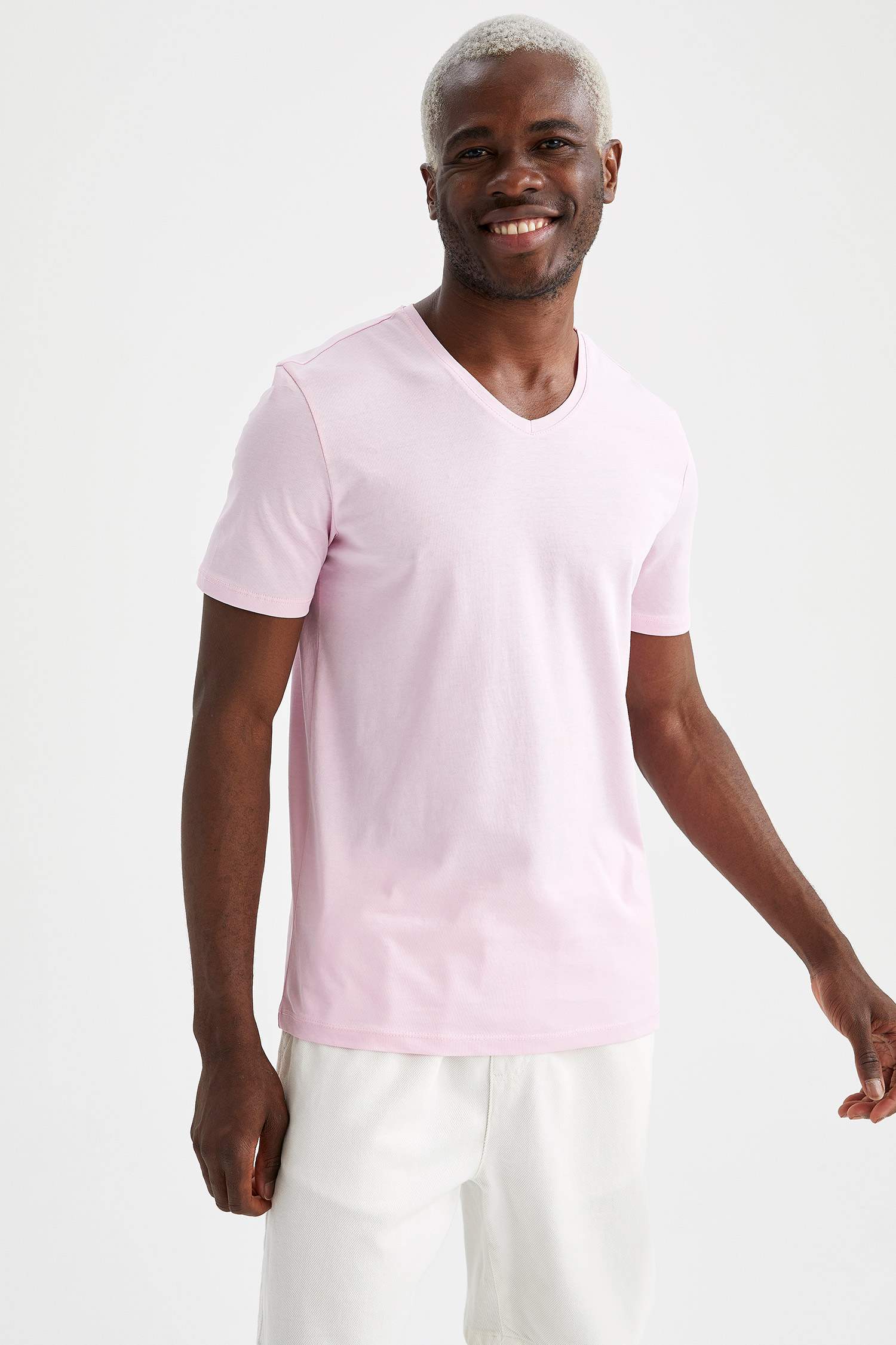Slim Fit V Yaka Basic Tişört