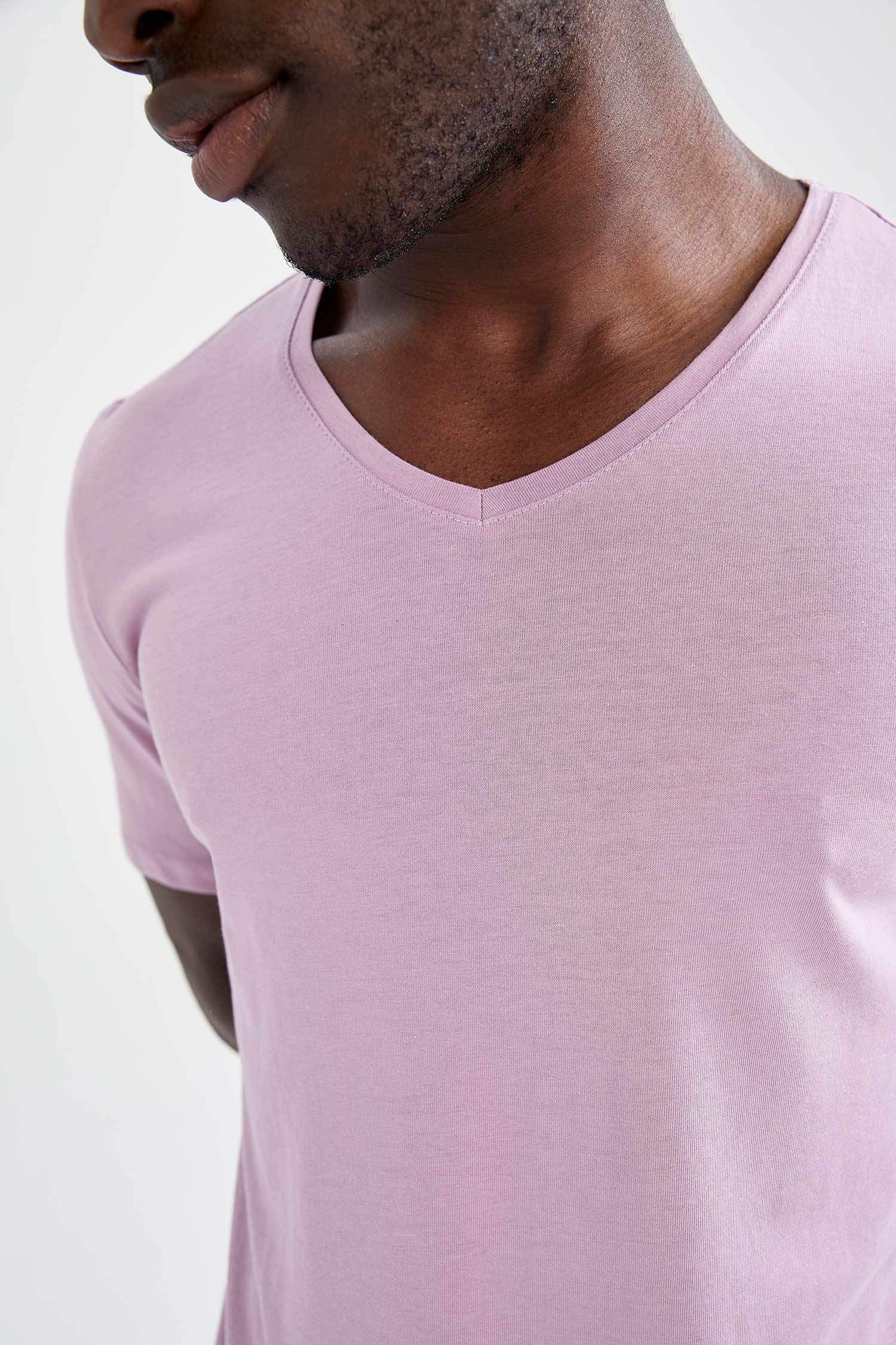 Slim Fit V Yaka Basic Tişört