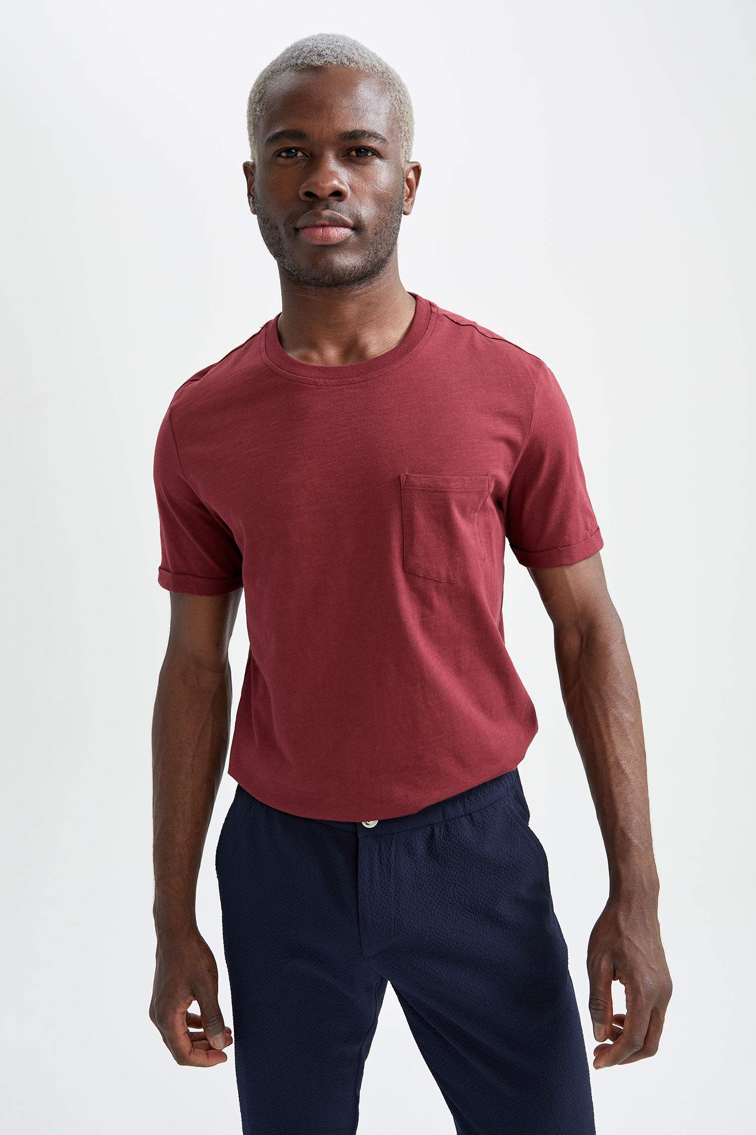 Regular Fit Bisiklet Yaka Basic Kısa Kollu Tişört
