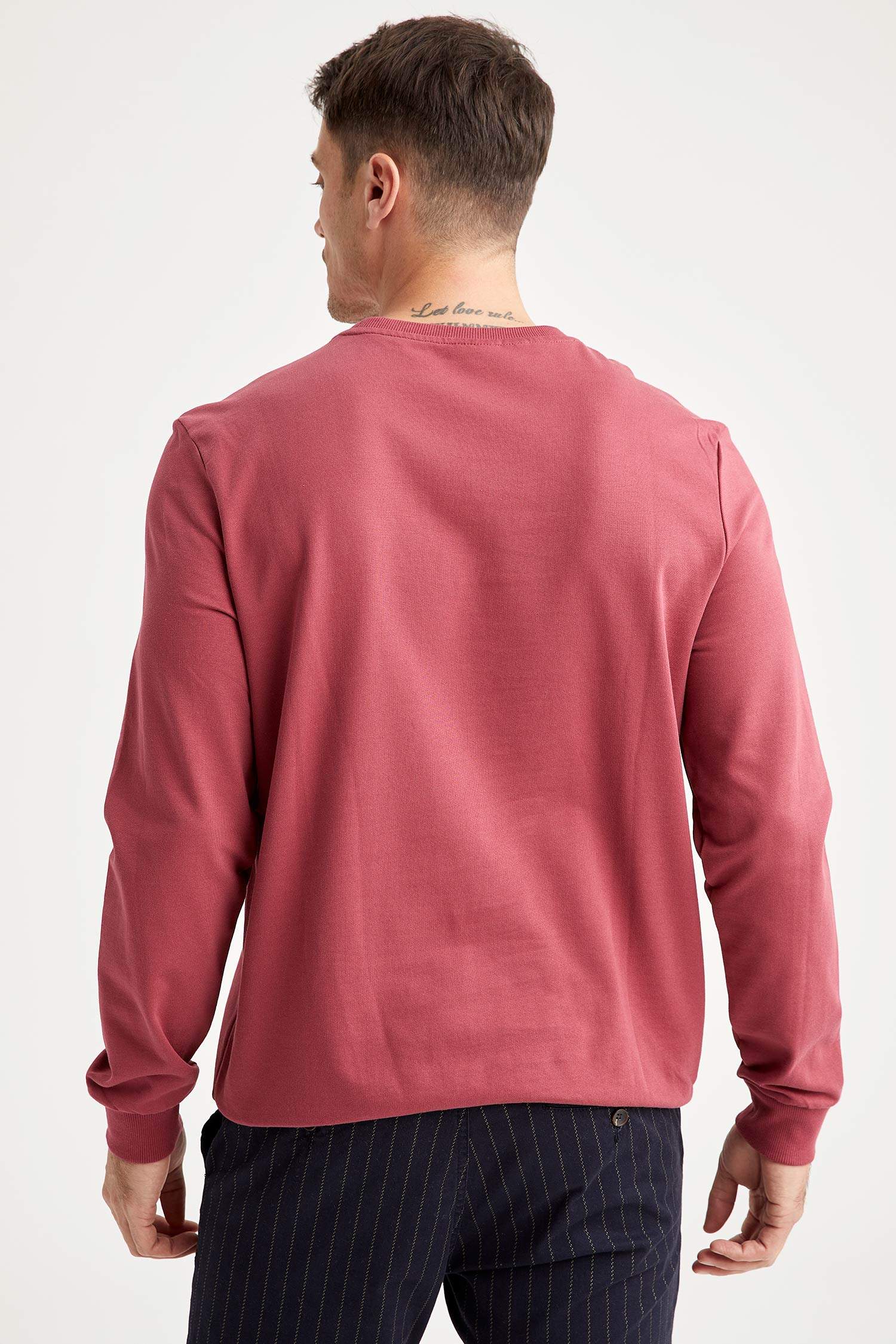 Bisiklet Yaka Basic Regular Fit Sweatshirt