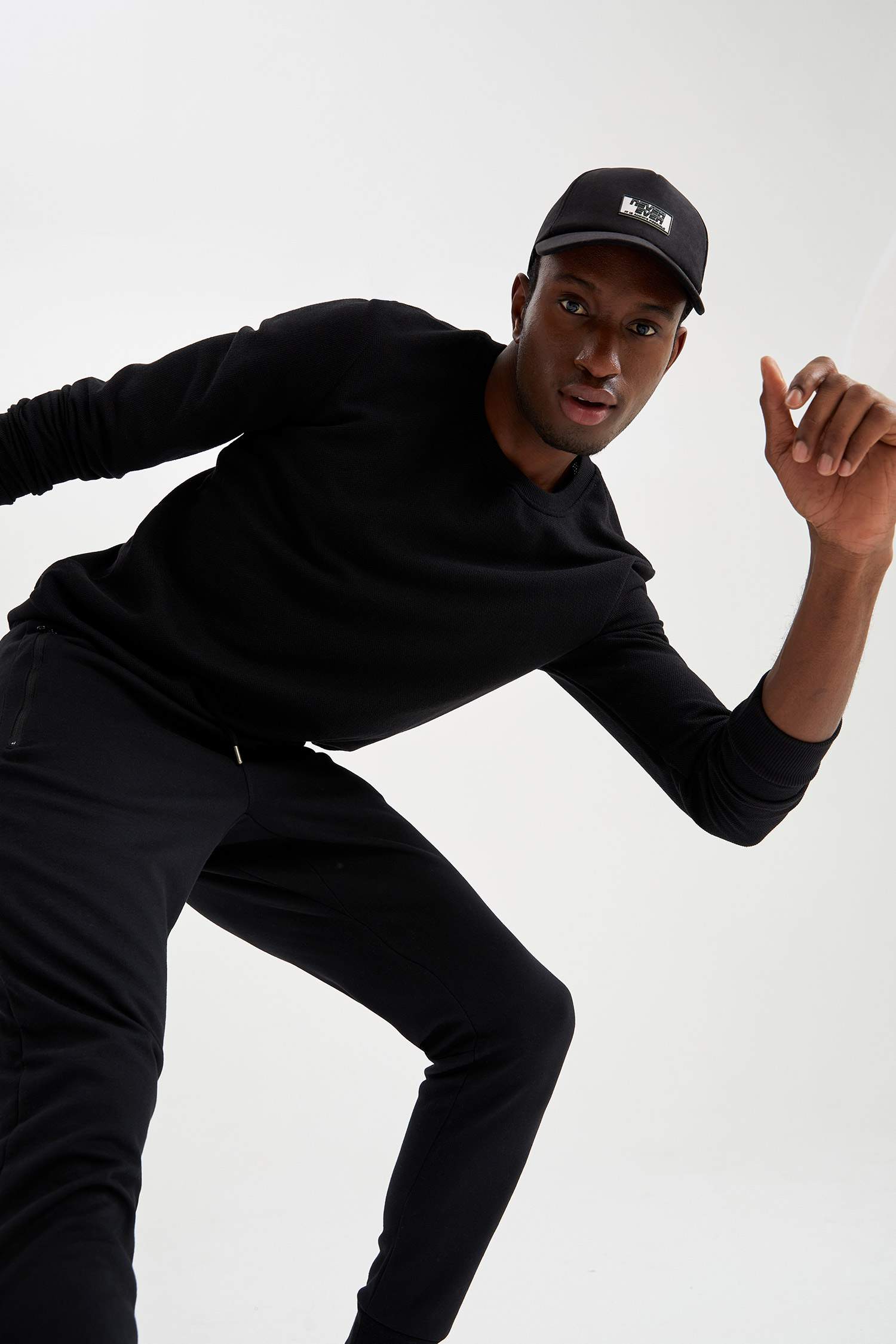 Regular Fit Bisiklet Yaka Basic Sweatshirt