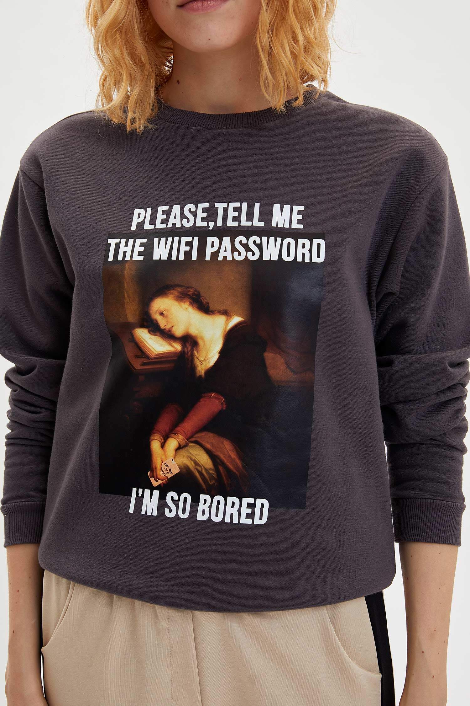 Fotoğraf Baskılı Regular Fit Gömlek Yaka Uzun Kollu Sweatshirt