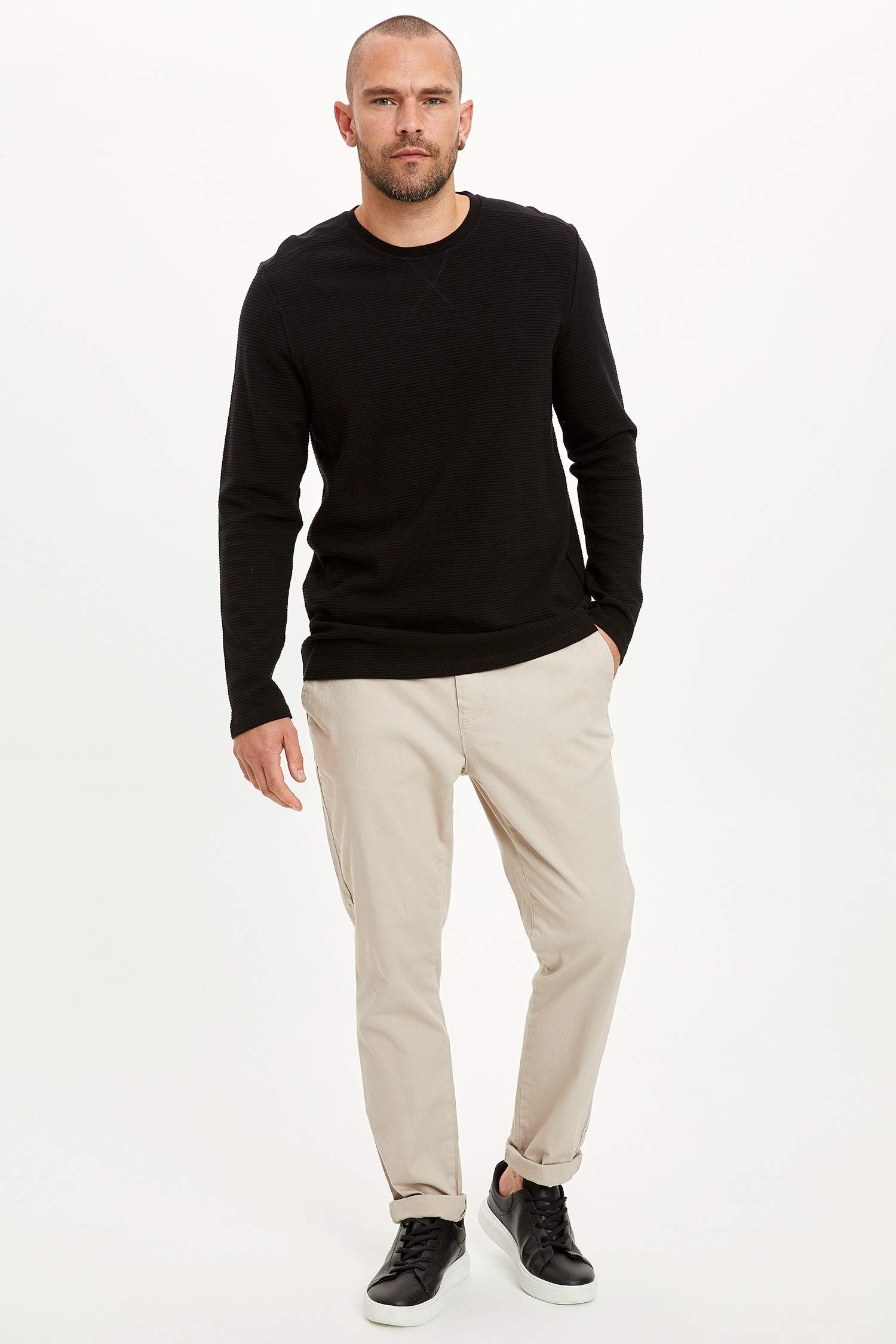 Basic Slim Fit Uzun Kollu Bisiklet Yaka Tişört