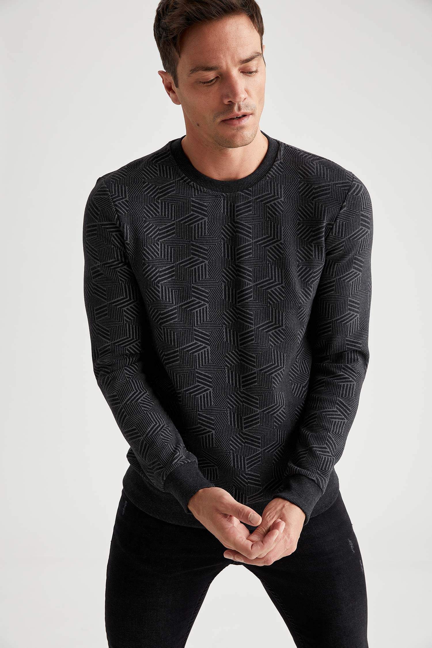 Regular Fit Bisiklet Yaka Geri Dönüşümlü Pamuklu Uzun Kollu Sweatshirt