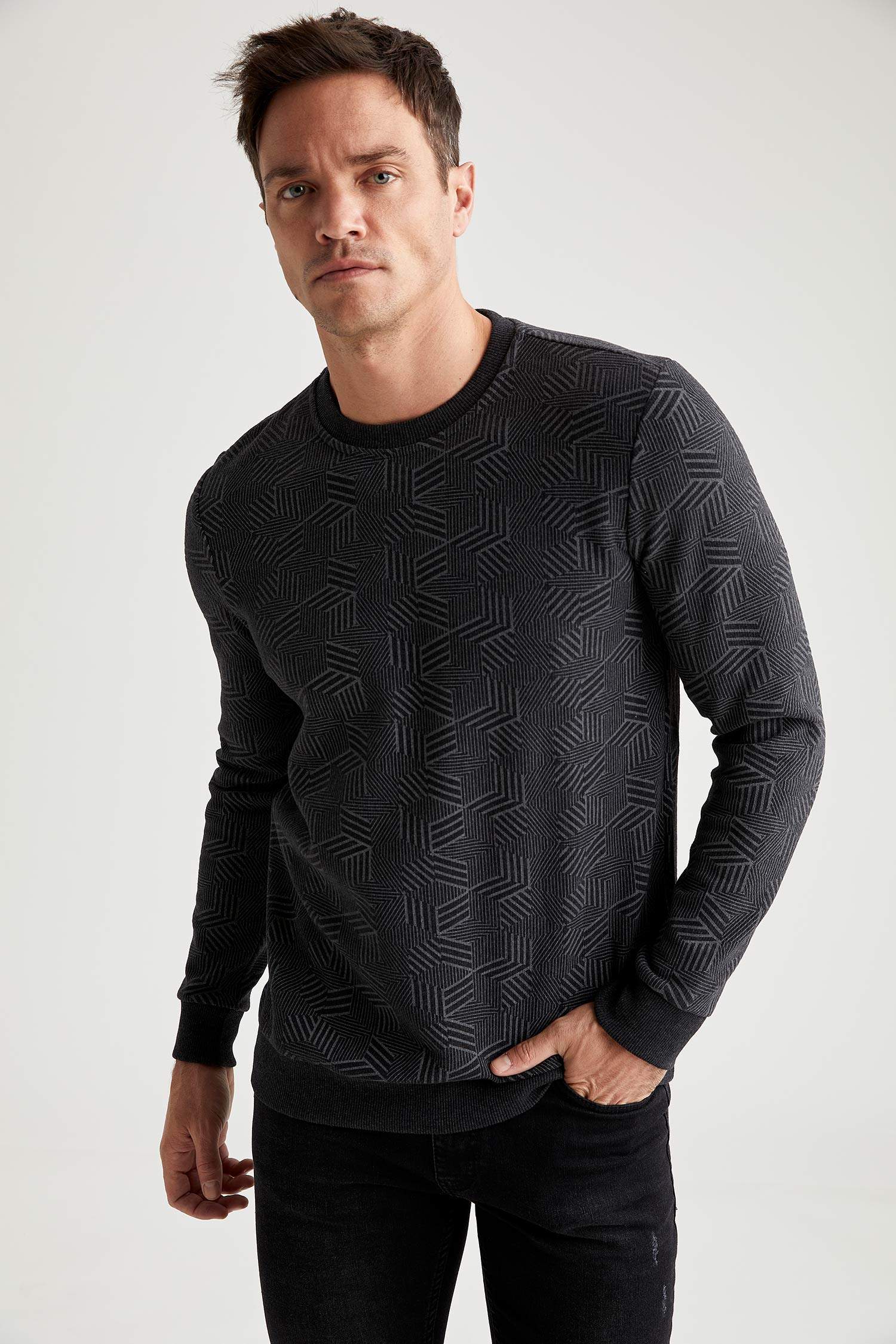 Regular Fit Bisiklet Yaka Geri Dönüşümlü Pamuklu Uzun Kollu Sweatshirt