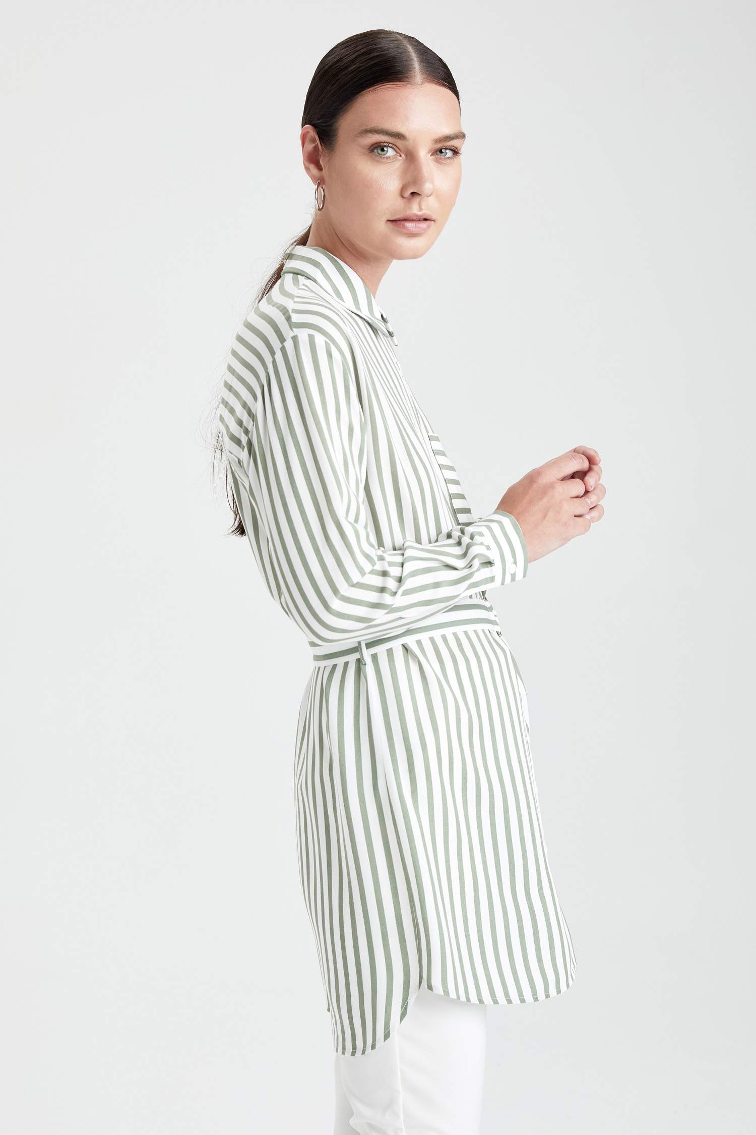Relax Fit Çizgili Beli Kuşaklı Tunik