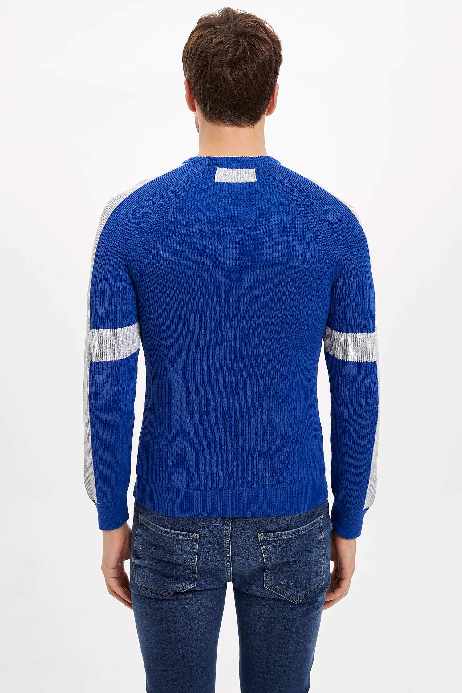 Slim Fit Renk Bloklu Kazak
