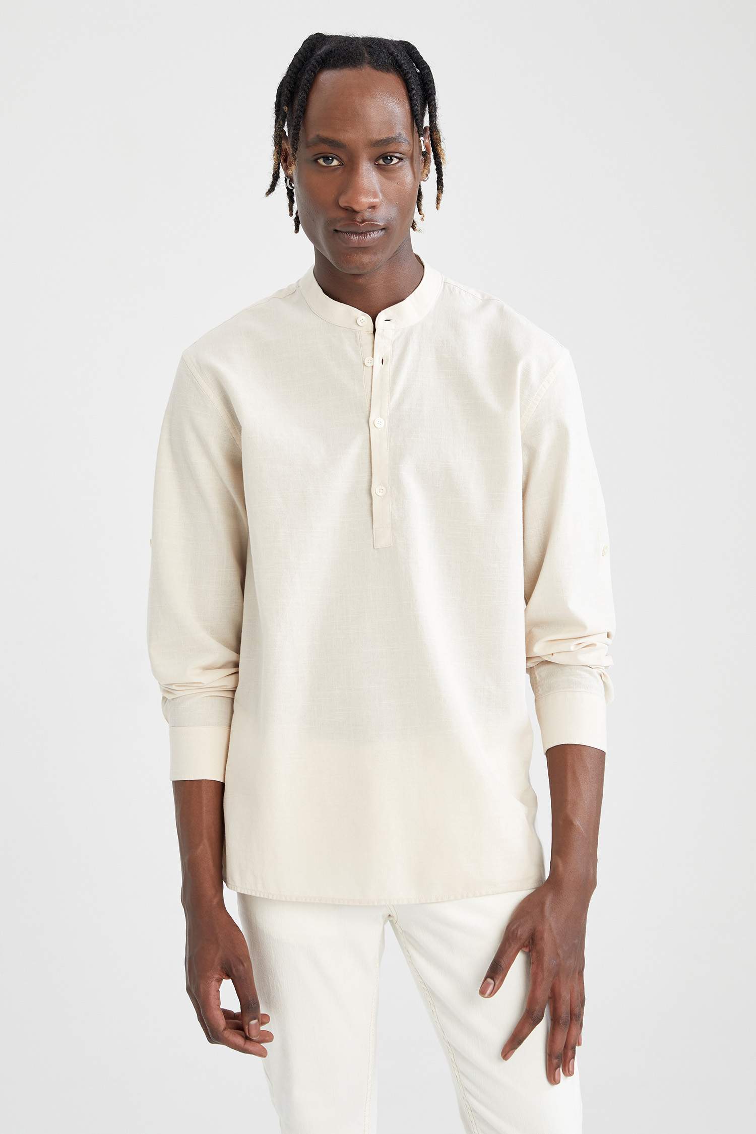 Slim Fit Hakim Yaka Uzun Kollu Gömlek