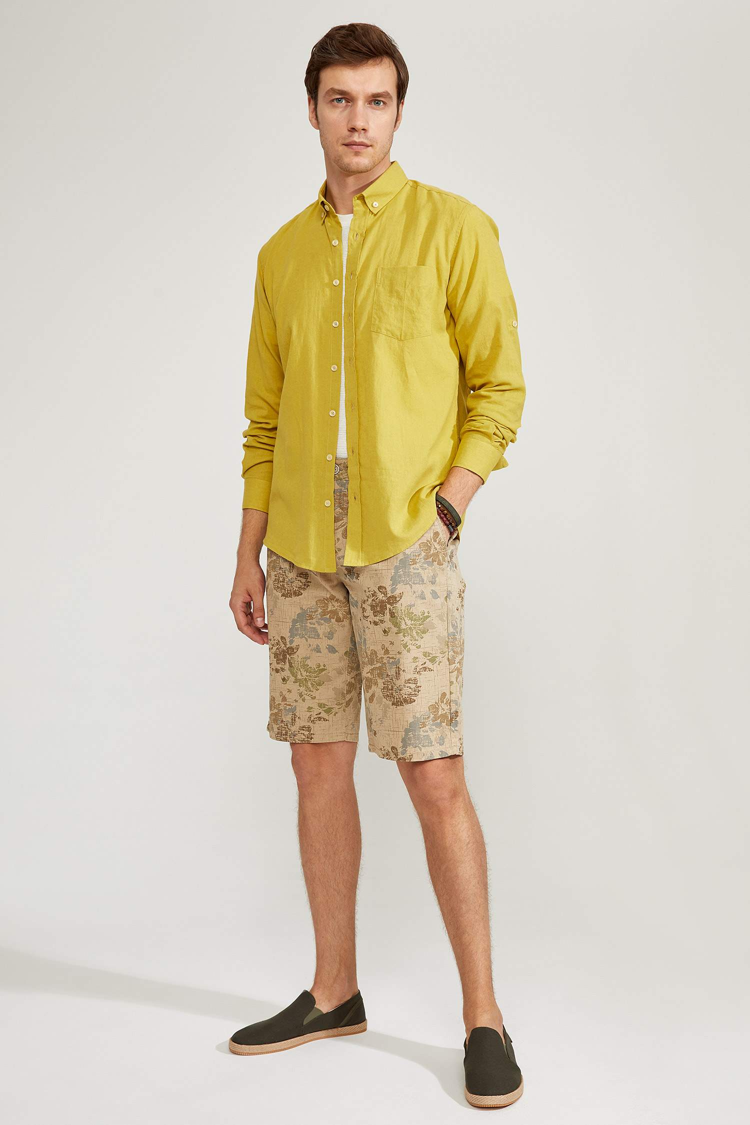 Modern Fit Keten Karışımlı Uzun Kollu Gömlek