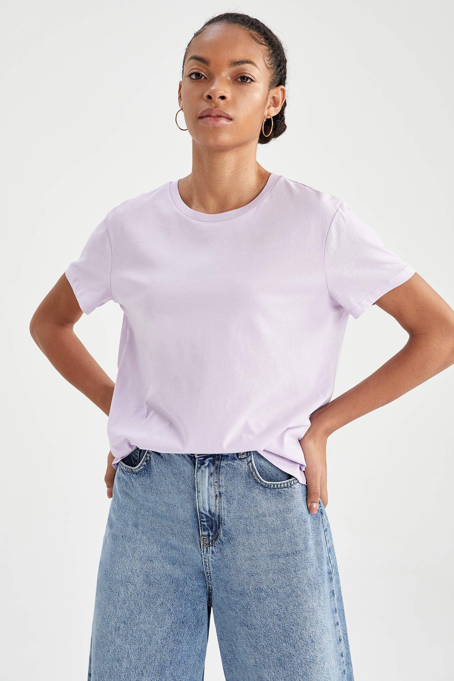 Bisiklet Yaka Basic Relax Fit Tişört