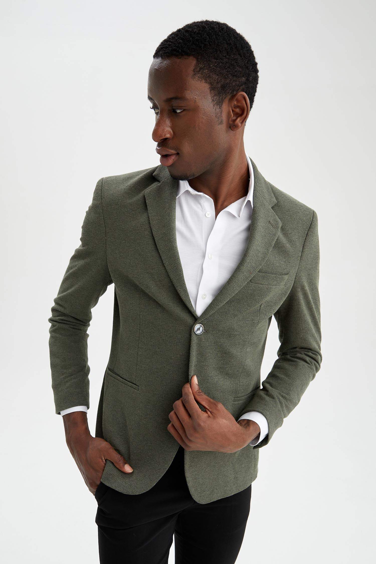 Slim Fit Dokulu Blazer Ceket