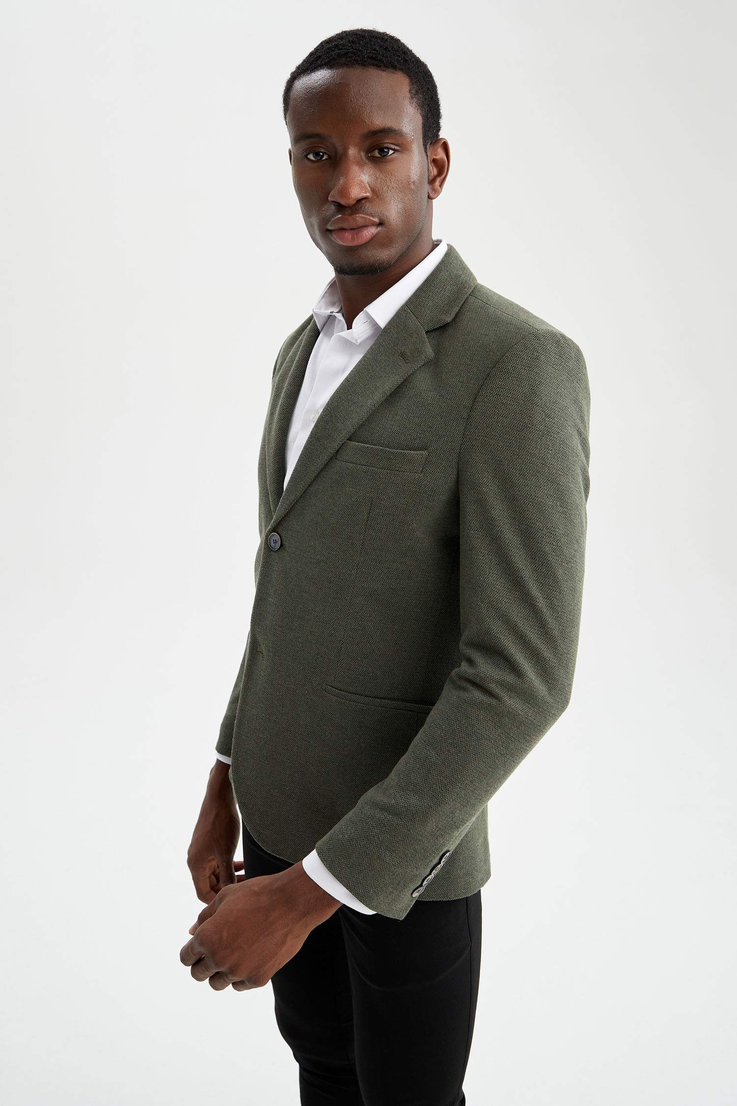 Slim Fit Dokulu Blazer Ceket