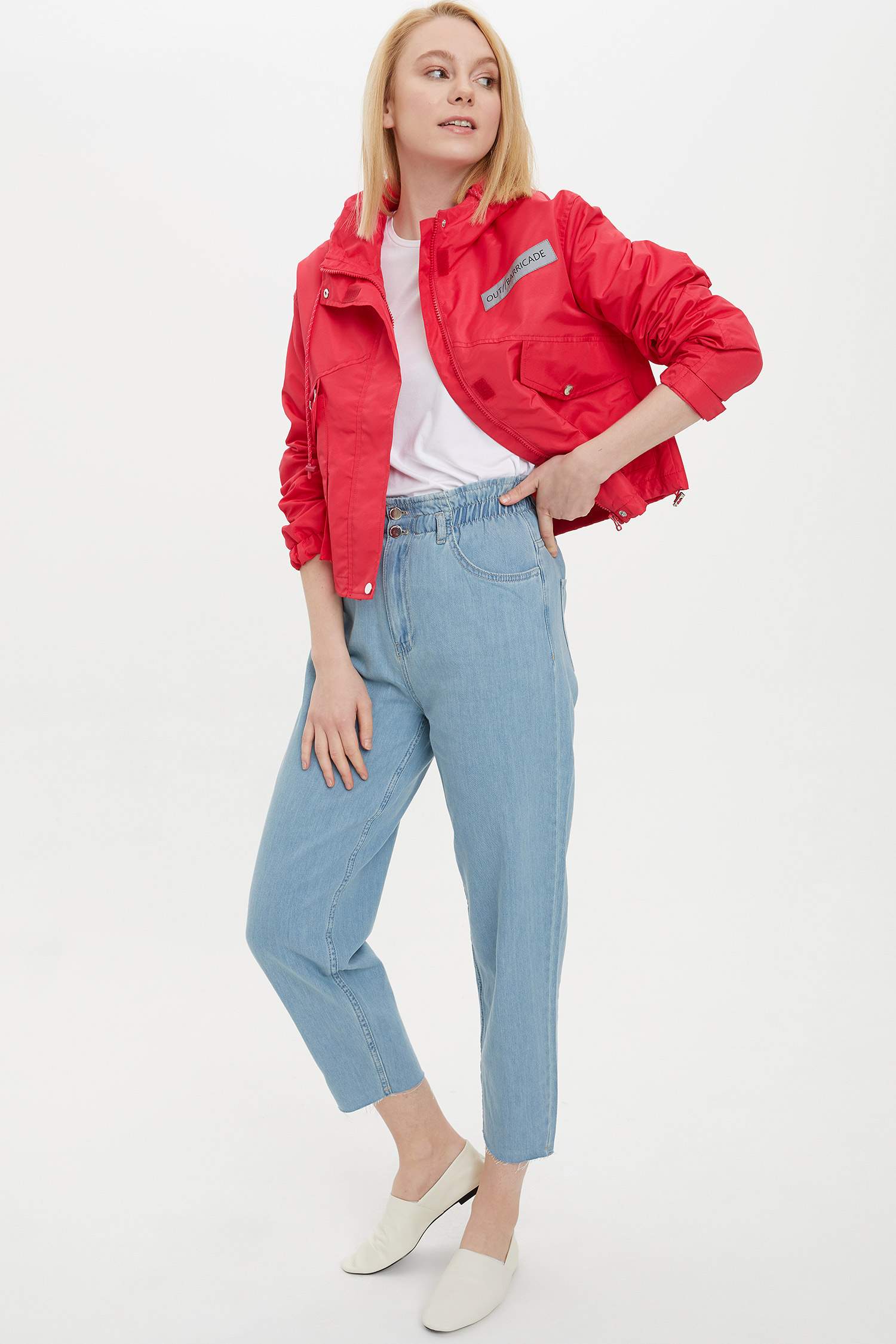 Regular Fit Kapüşonlu Fermuarlı Mont