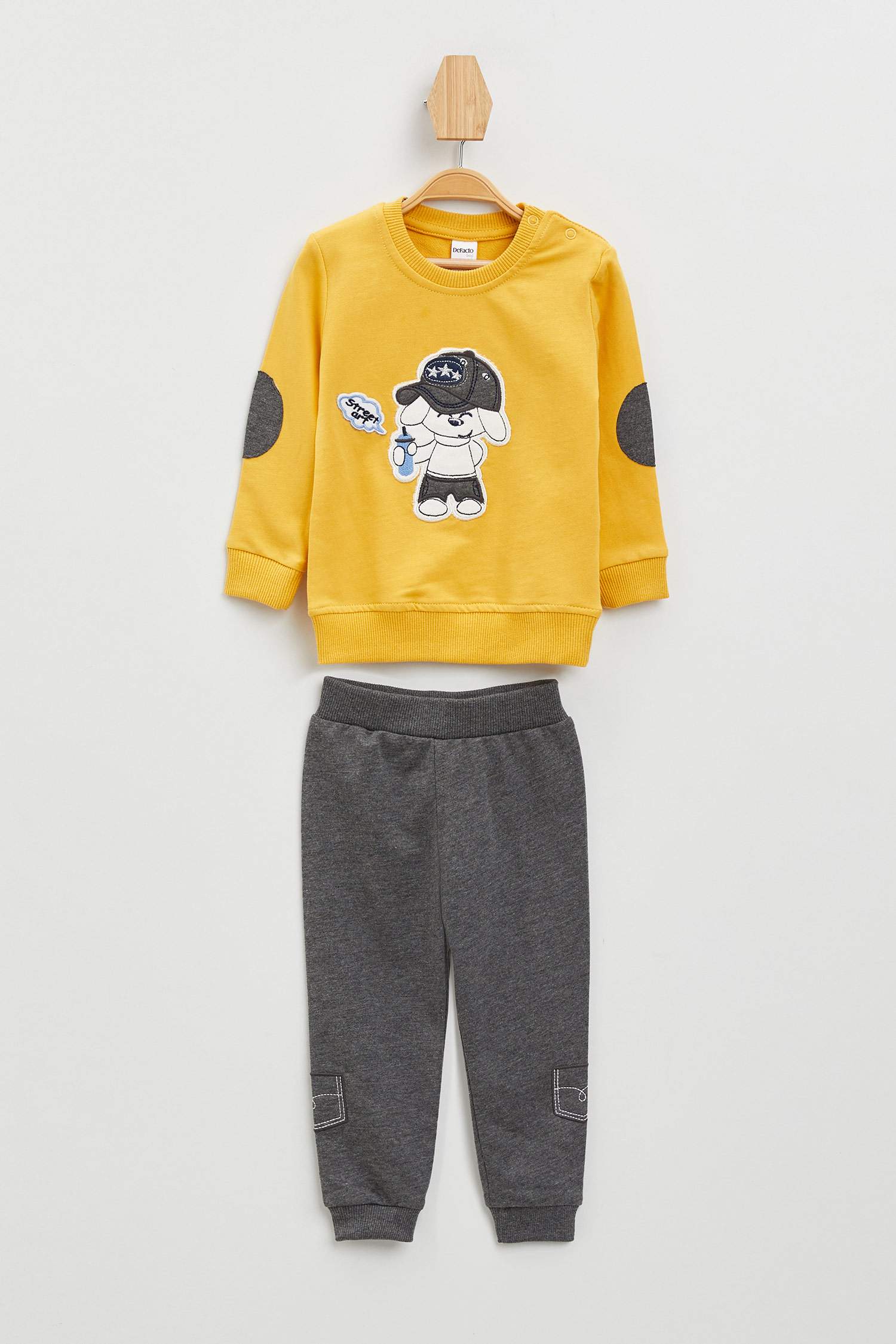 Sarı Erkek Bebek Erkek Bebek Renk Değiştiren Alt Üst Takım