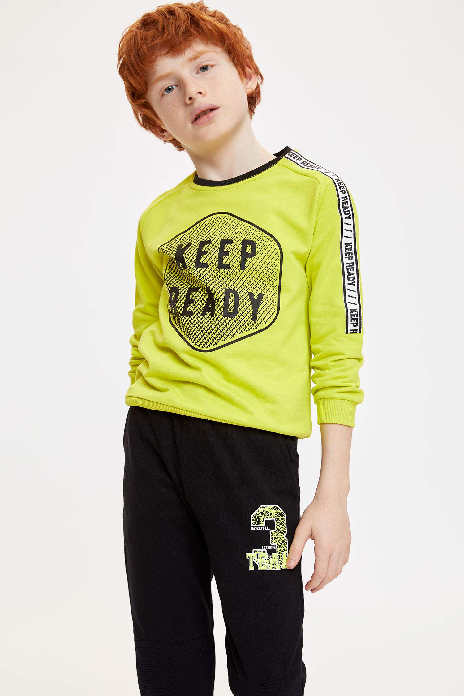 Erkek Çocuk Yazı Baskılı Sweatshirt
