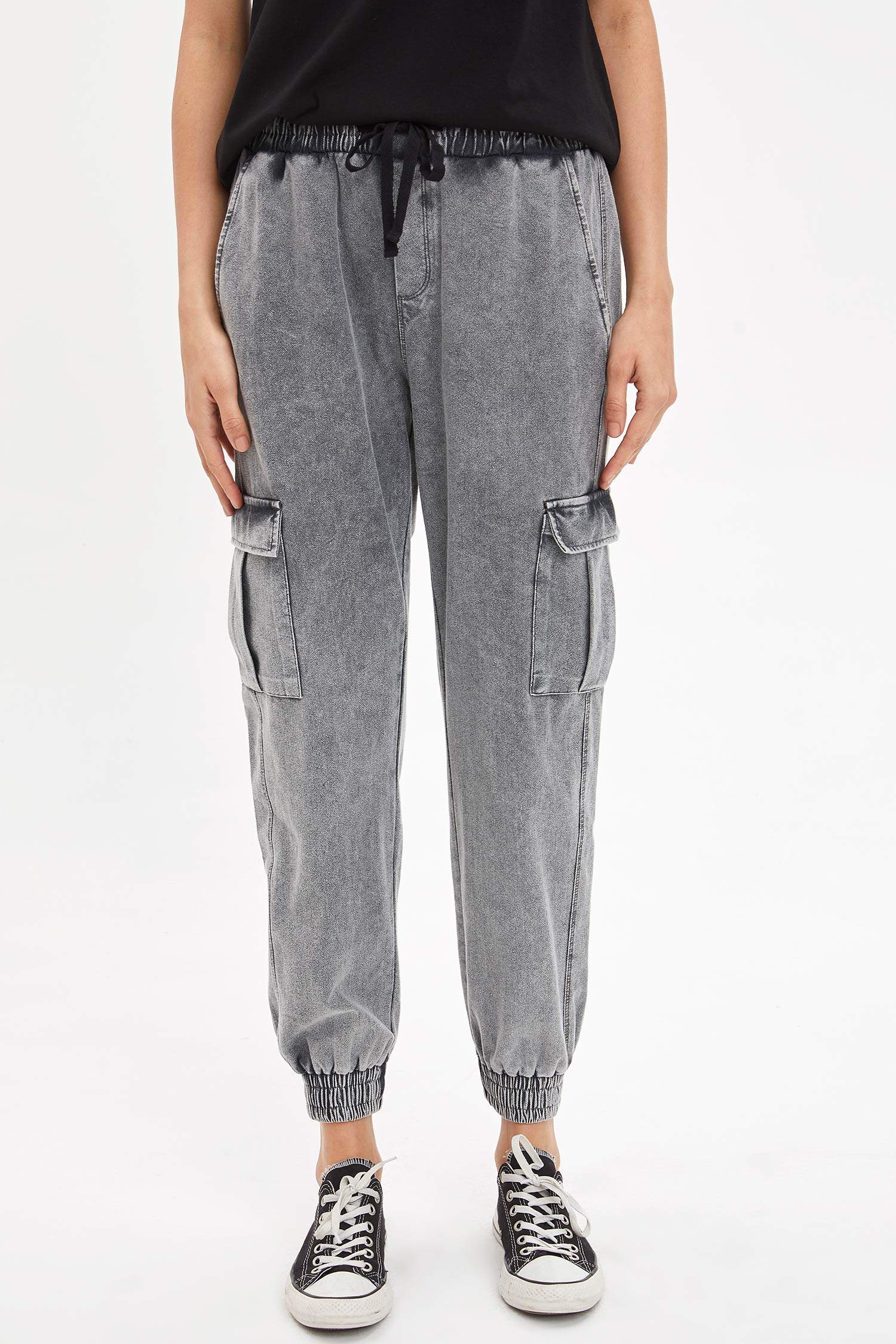 Cepli Jogger Örme Pantolon