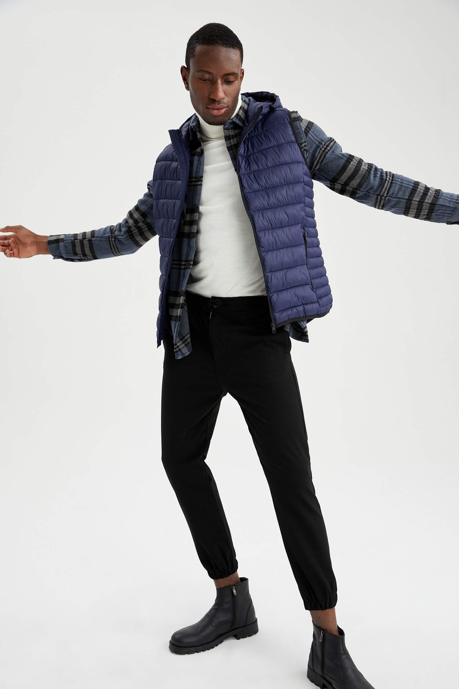Slim Fit Yelek