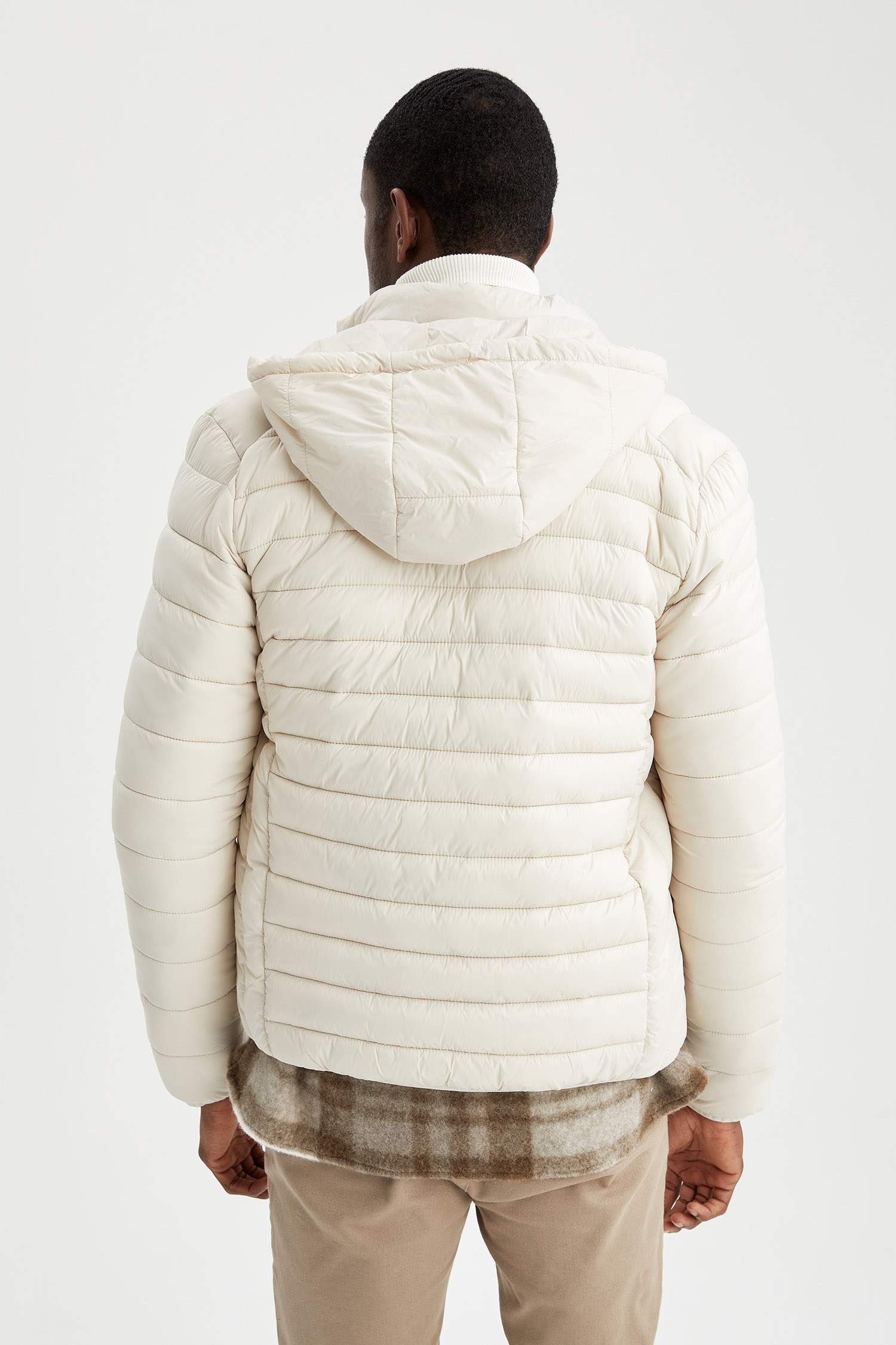 Slim Fit Kapüşonlu Mont