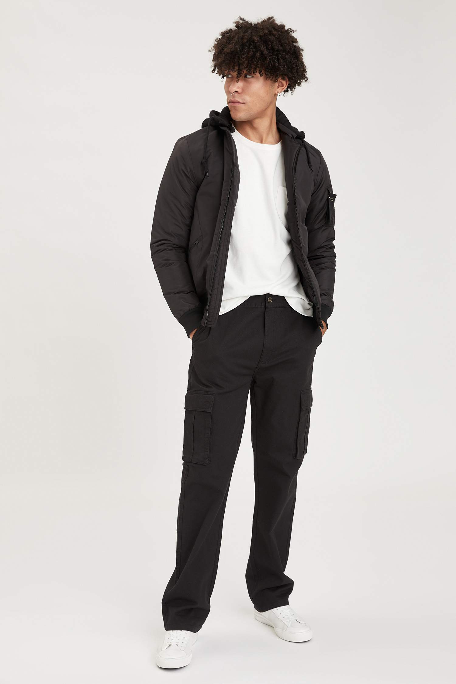 Slim Fit Kapüşonlu Bomber Mont
