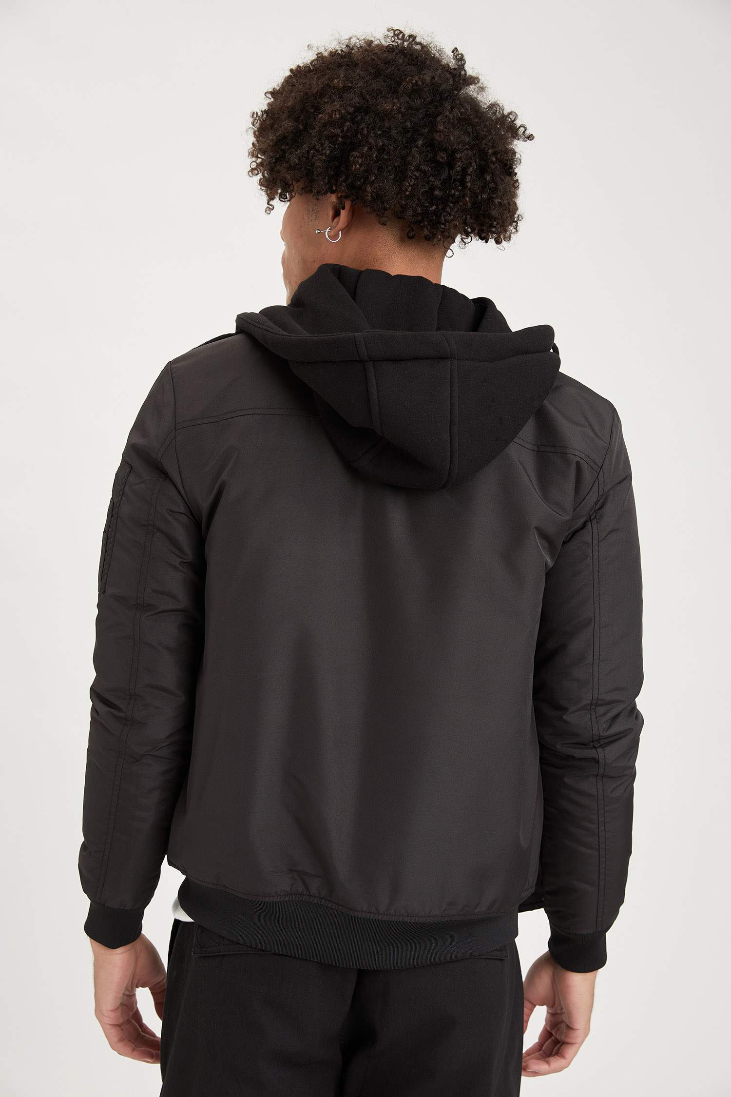 Slim Fit Kapüşonlu Bomber Mont
