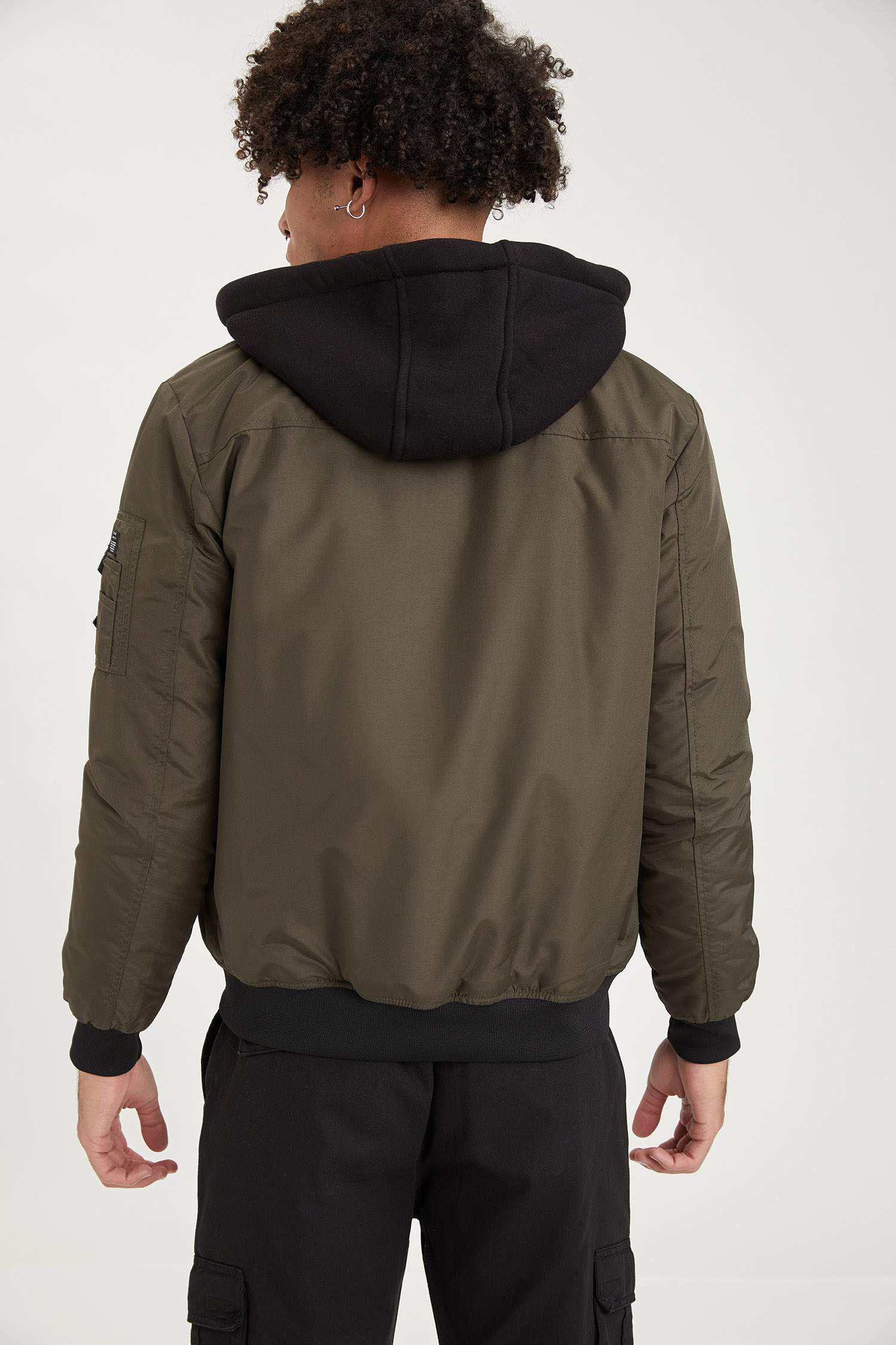 Slim Fit Kapüşonlu Bomber Mont