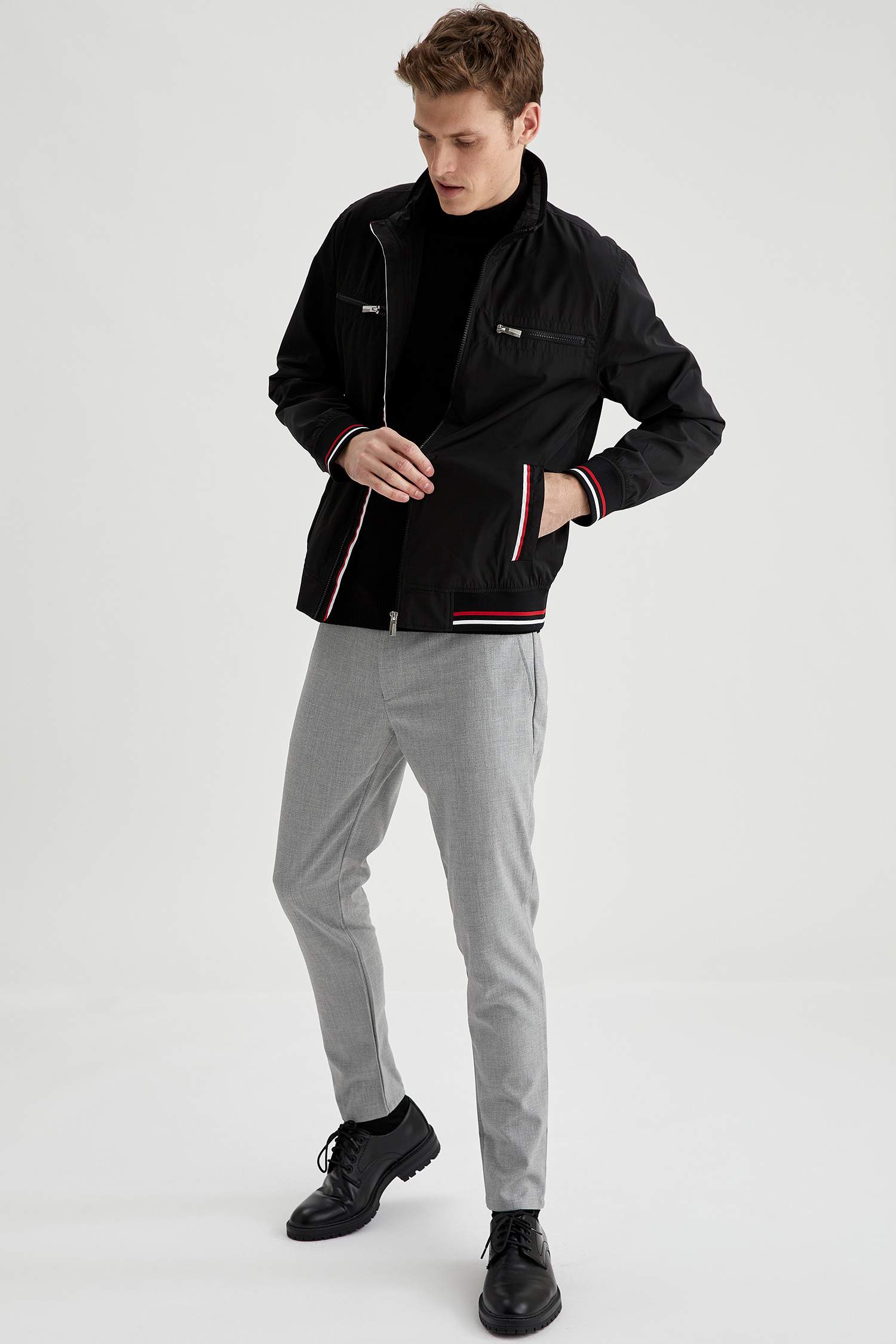 Slim Fit Dik Yaka Mont