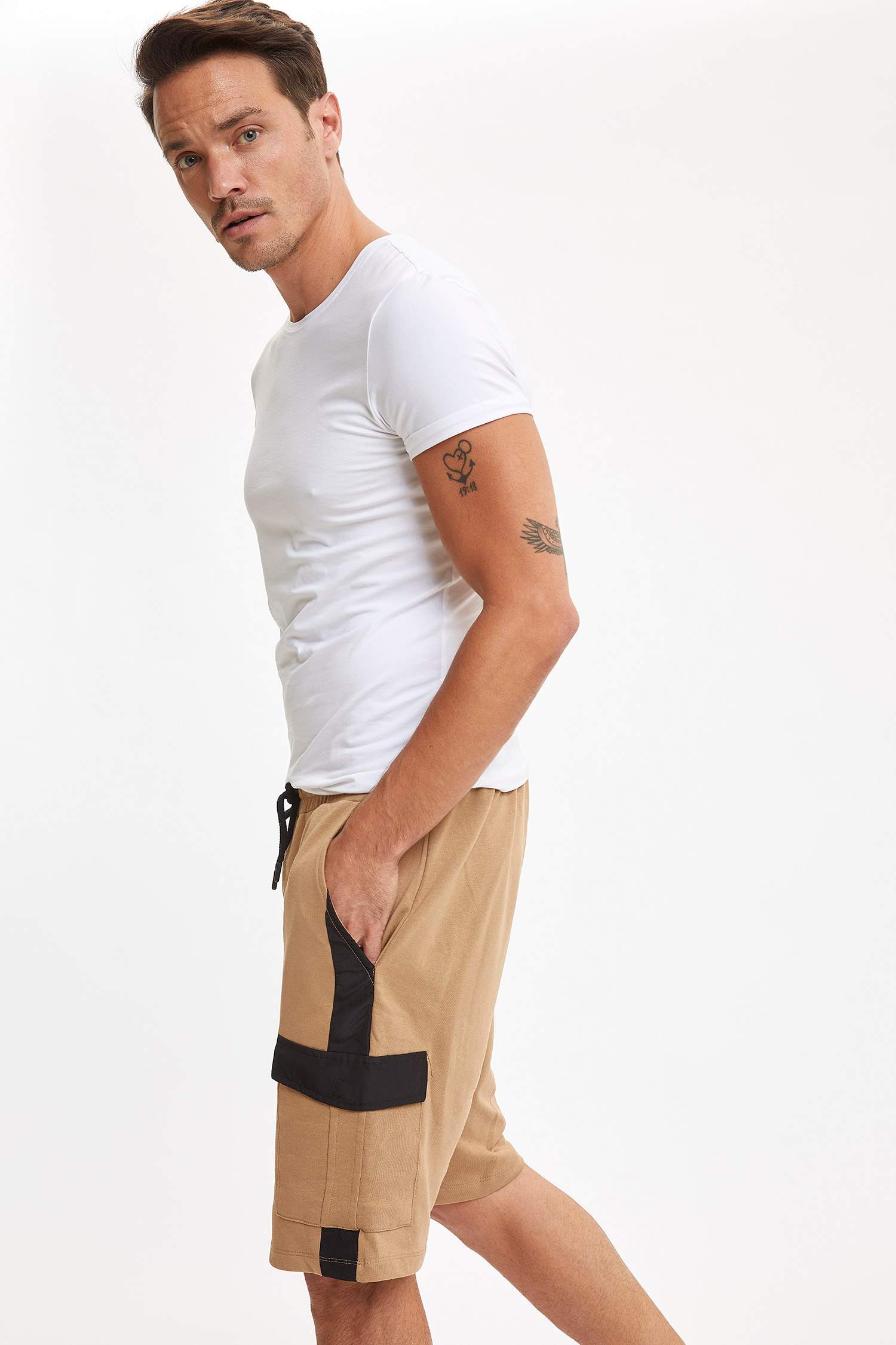 Regular Fit Kargo Bermuda Şort