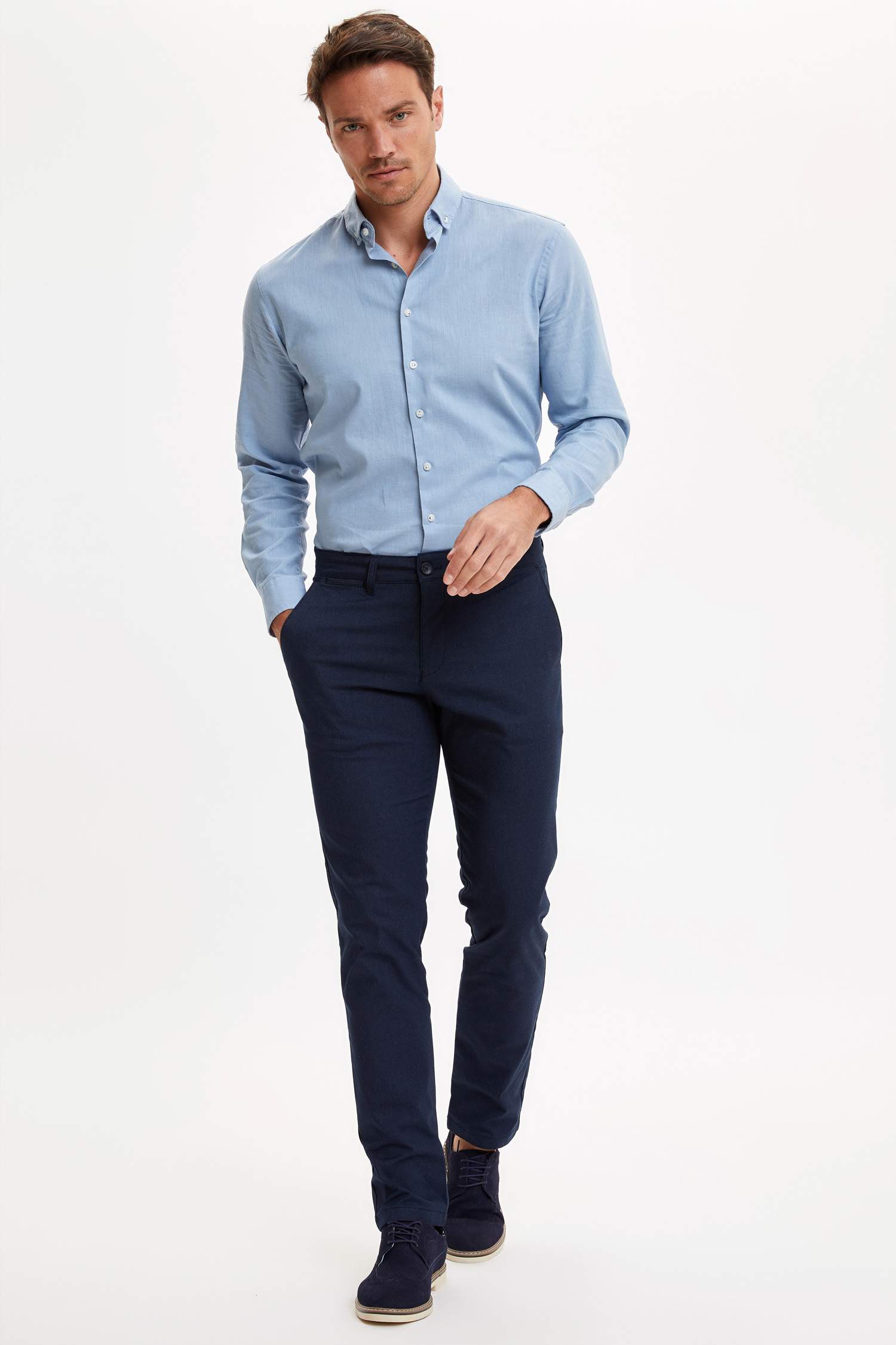 Modern Fit Klasik Uzun Kollu Gömlek