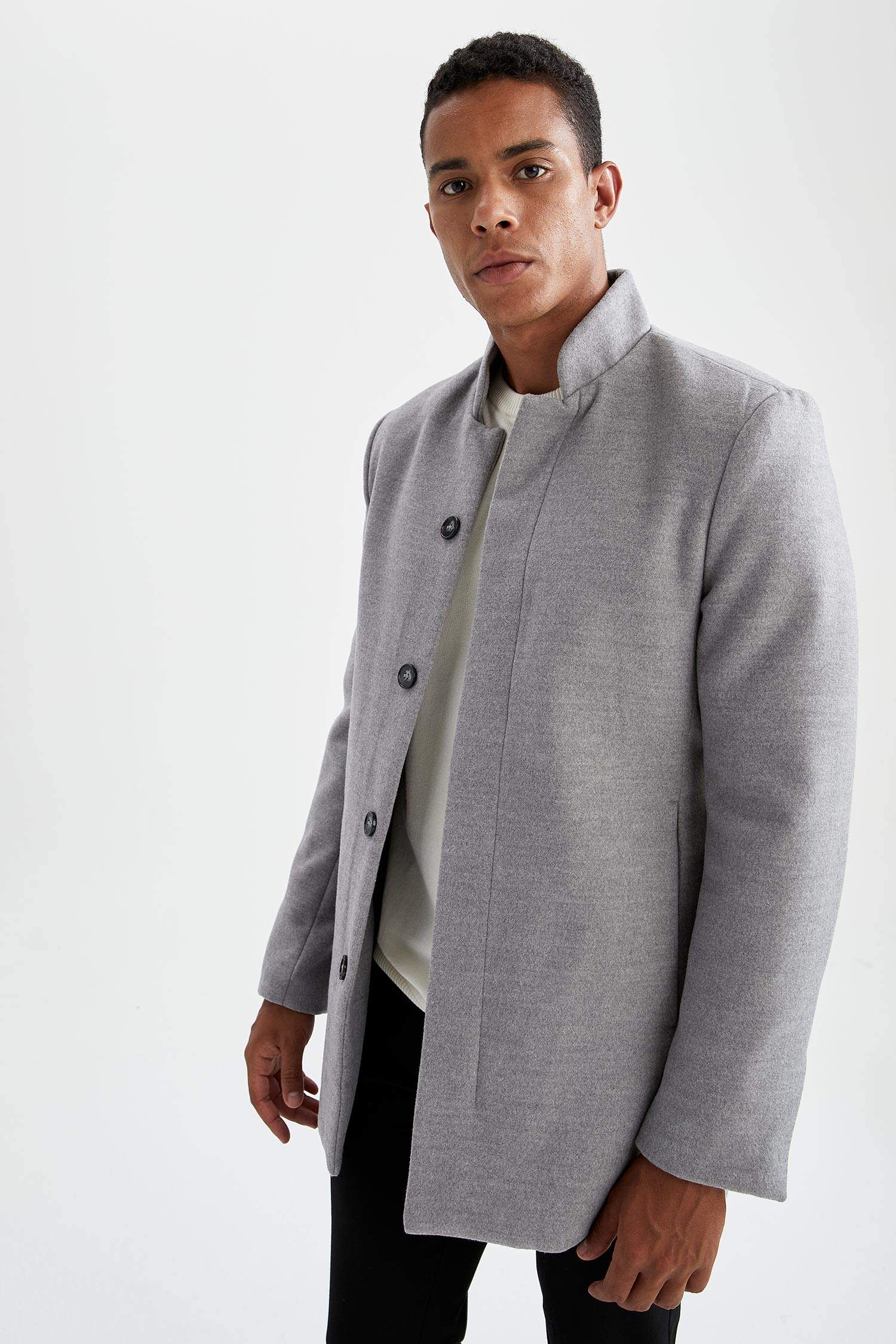 Slim Fit Dik Yaka Kaşe Kaban