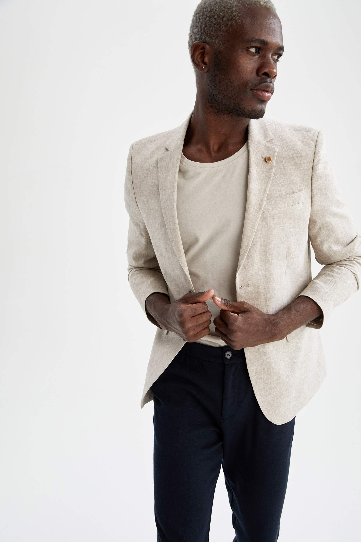 Modern Fit Keten Karışımlı Blazer Ceket